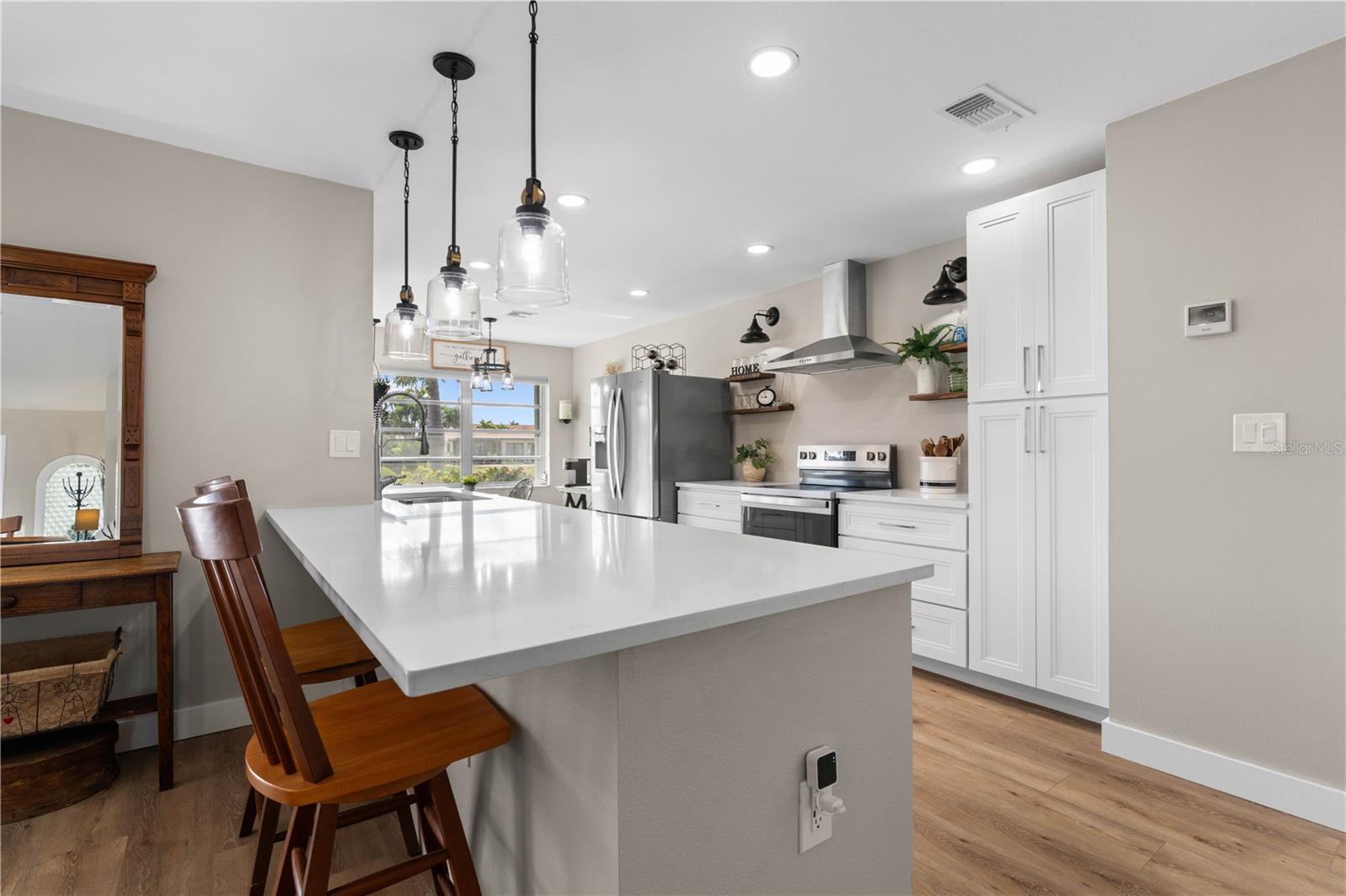 Image 8 of 59 For 1615 Via Dolce Vita