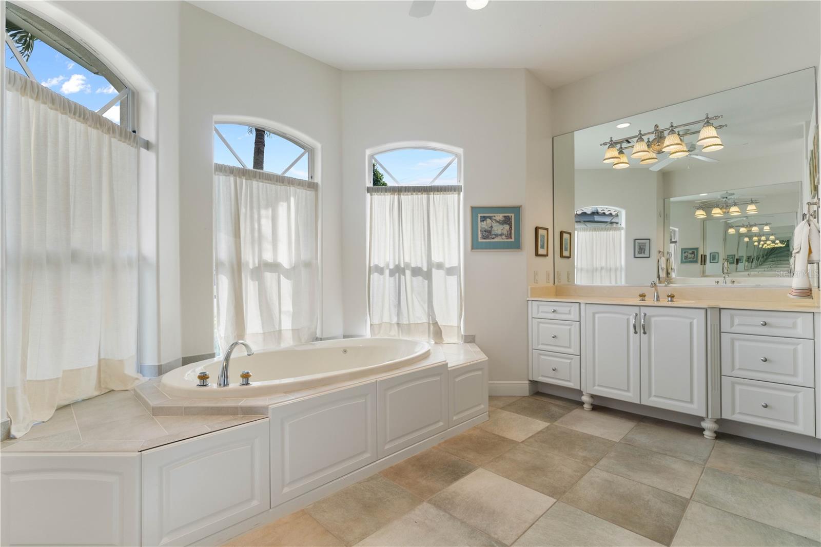 Image 41 of 80 For 2736 Mayaguana Court