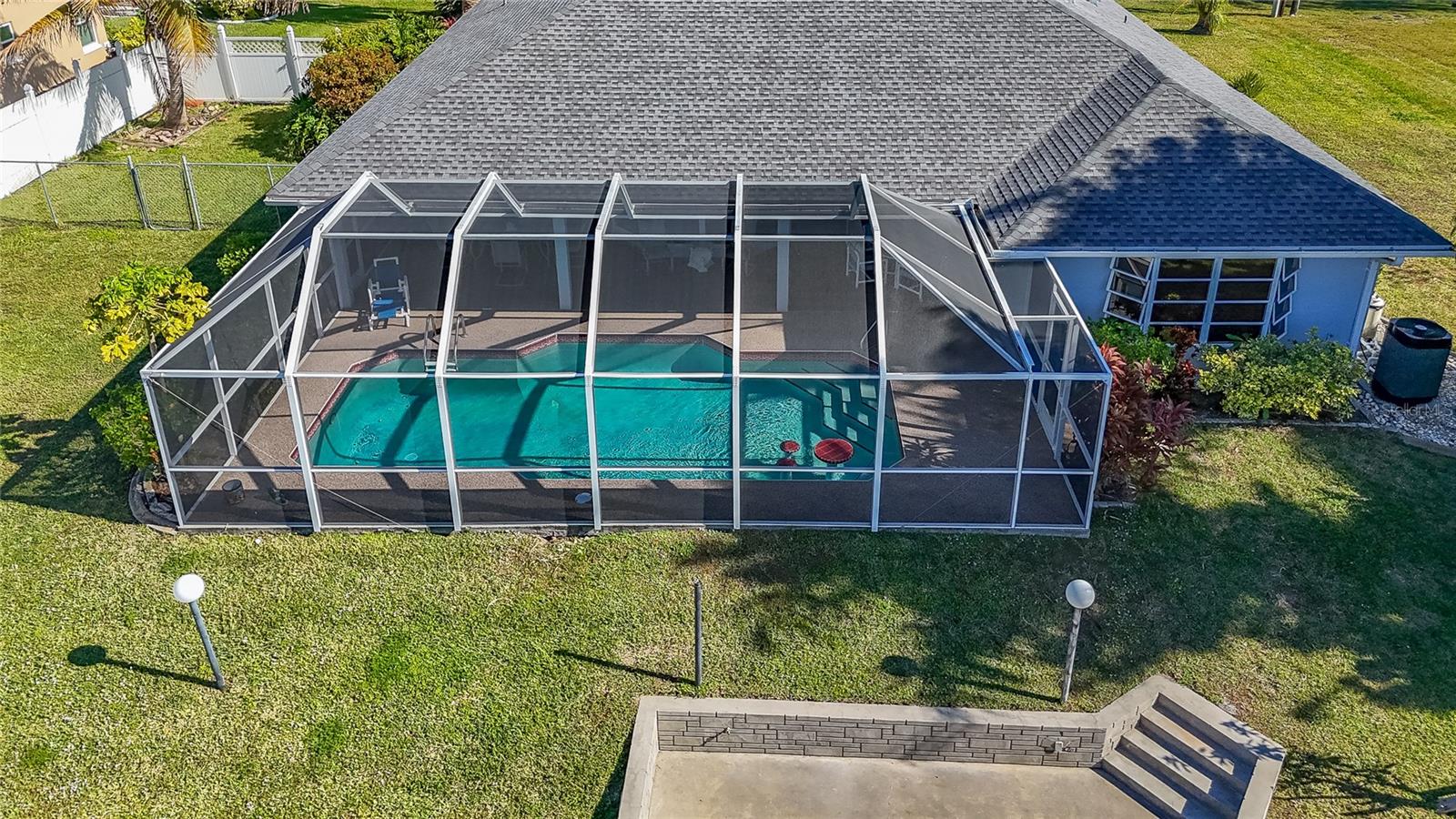 Image 41 of 47 For 3316 19th Place