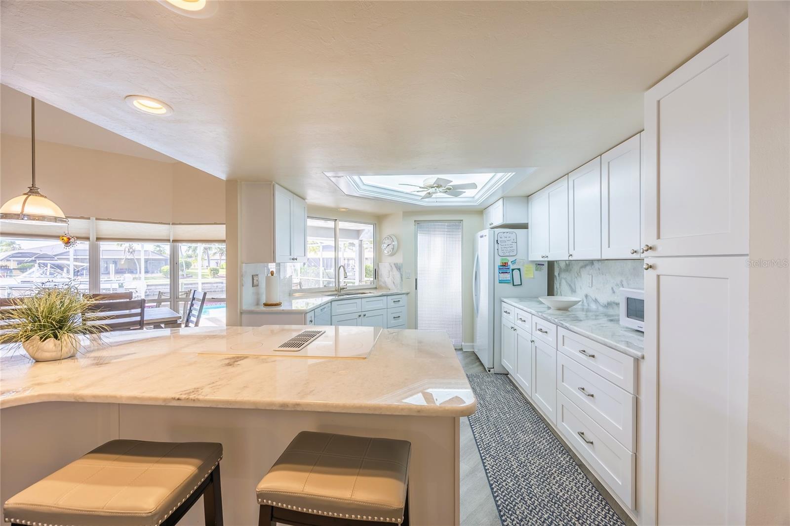 Image 9 of 47 For 3316 19th Place