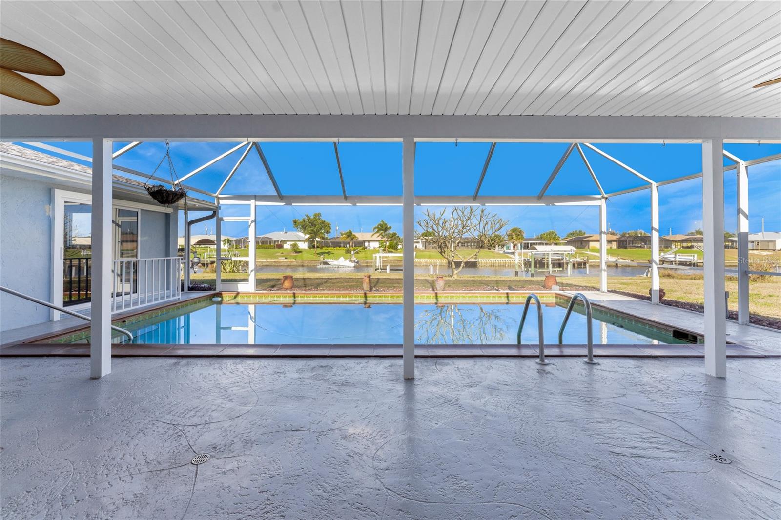 Image 12 of 47 For 782 Spring Lake Boulevard Nw