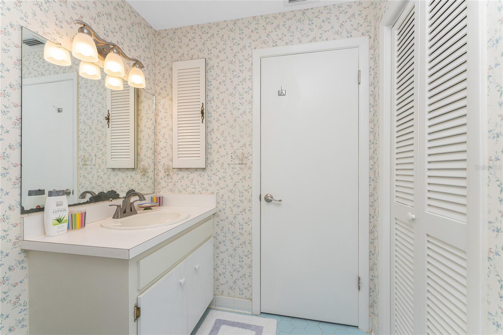 Image 23 of 47 For 782 Spring Lake Boulevard Nw