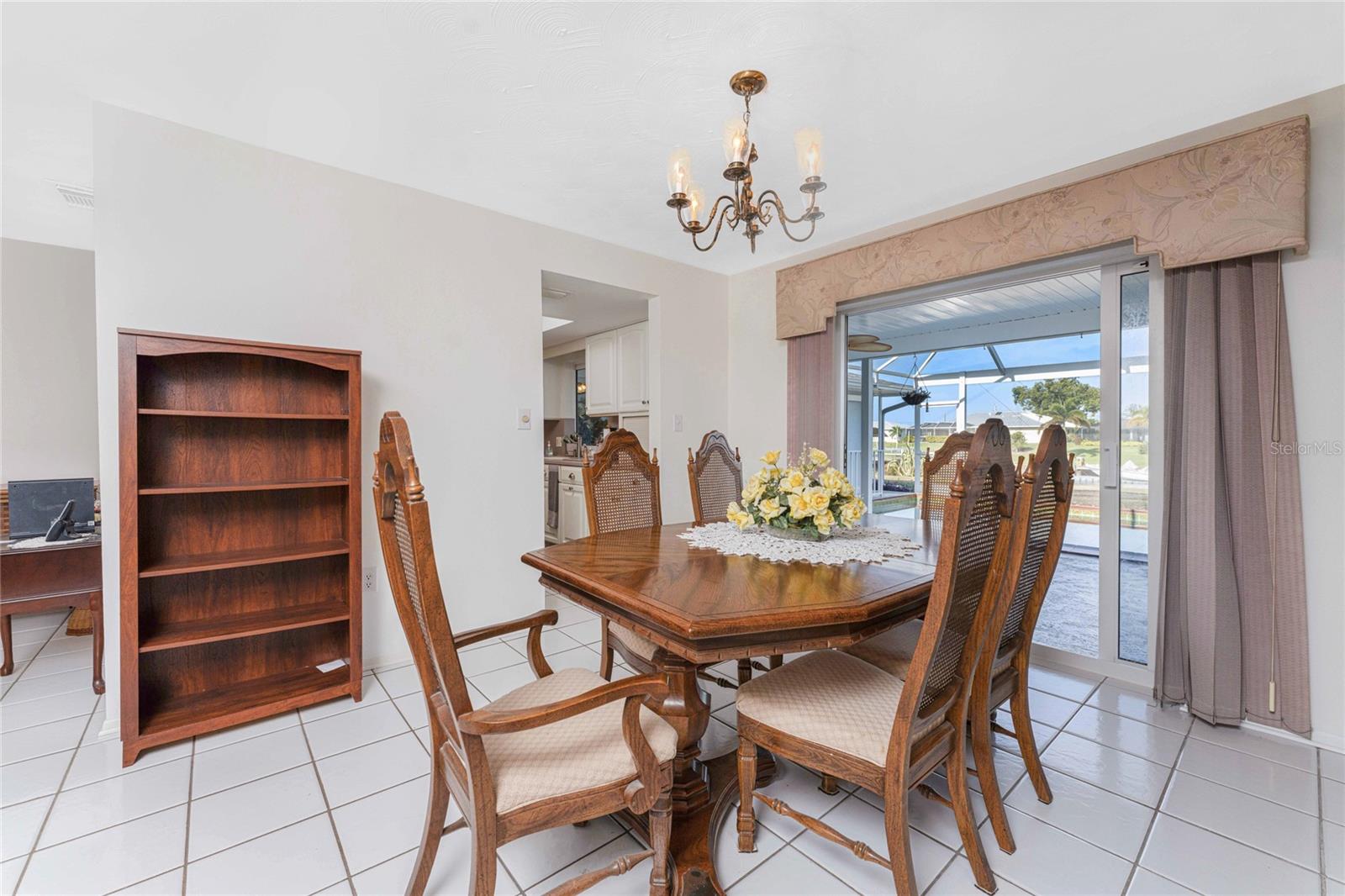 Image 42 of 47 For 782 Spring Lake Boulevard Nw