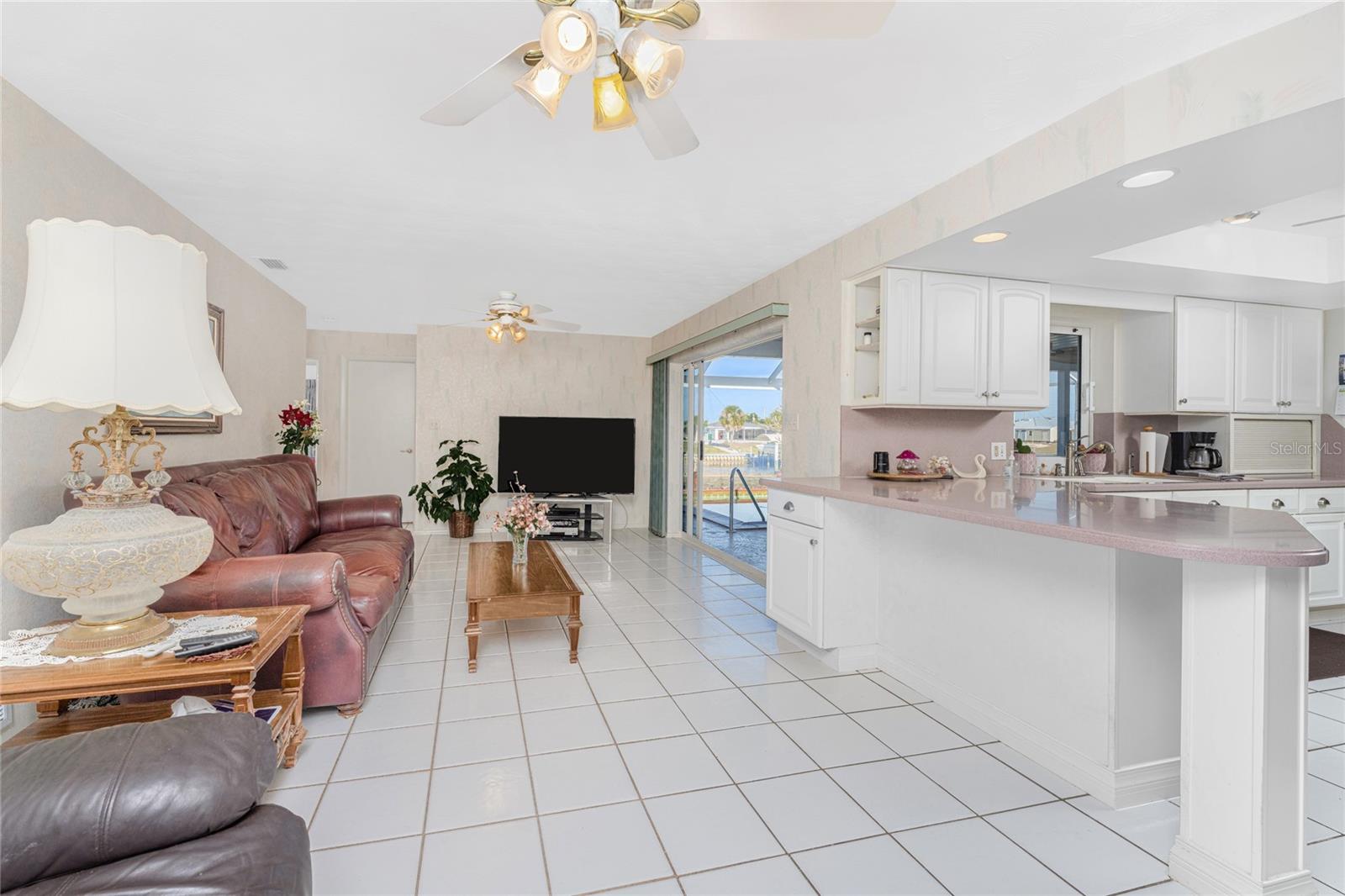 Image 43 of 47 For 782 Spring Lake Boulevard Nw