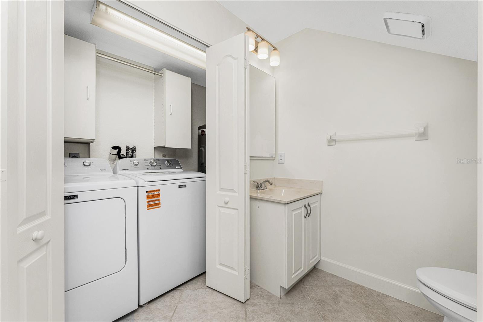 Image 18 of 50 For 814 Via Tripoli  814