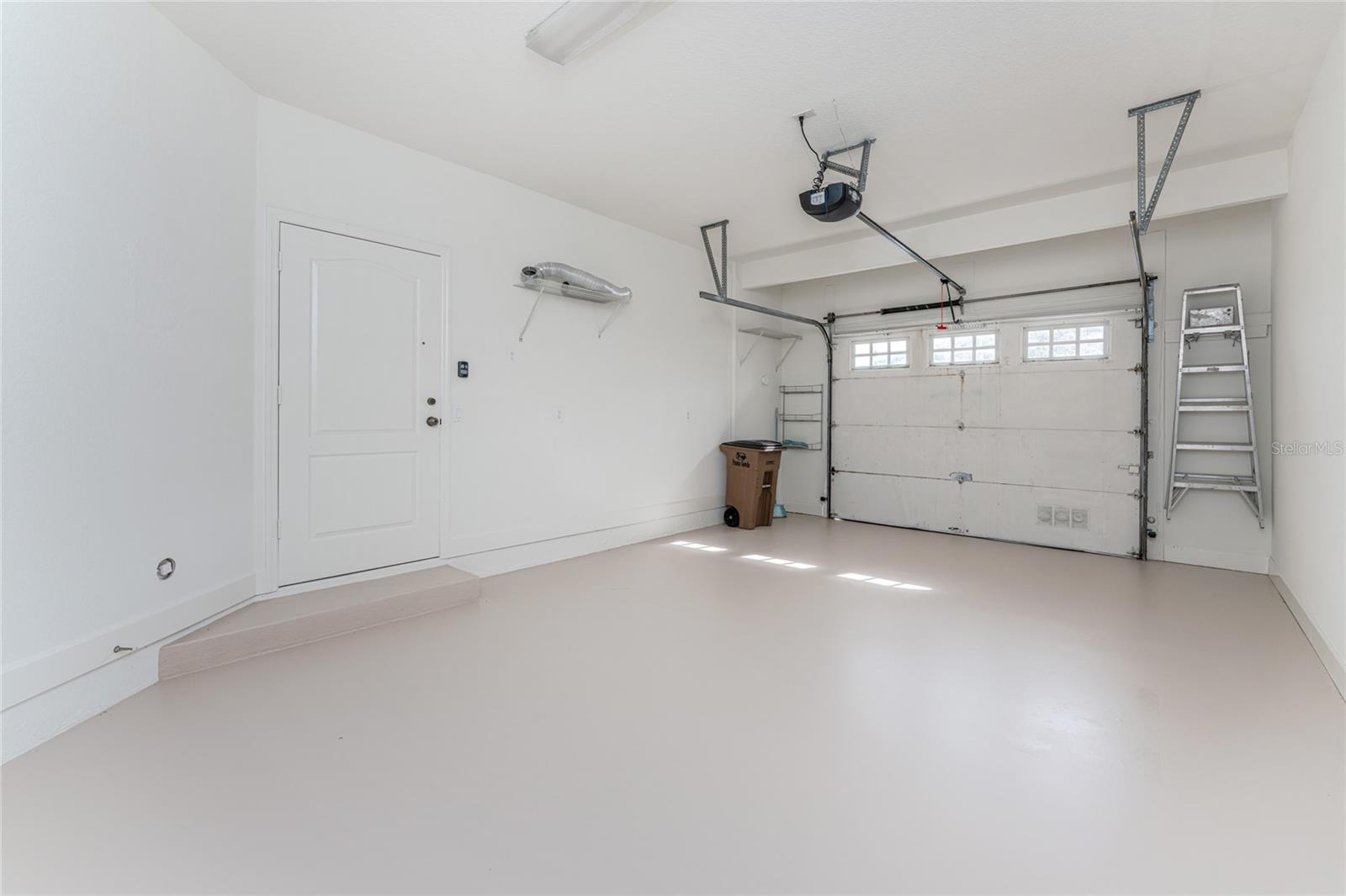 Image 31 of 50 For 814 Via Tripoli  814