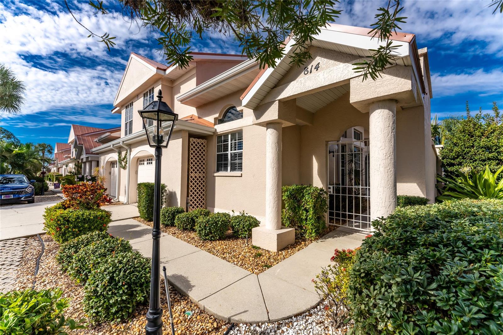 Image 39 of 50 For 814 Via Tripoli  814