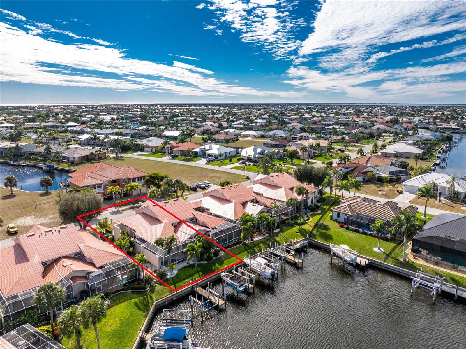 Image 46 of 50 For 814 Via Tripoli  814