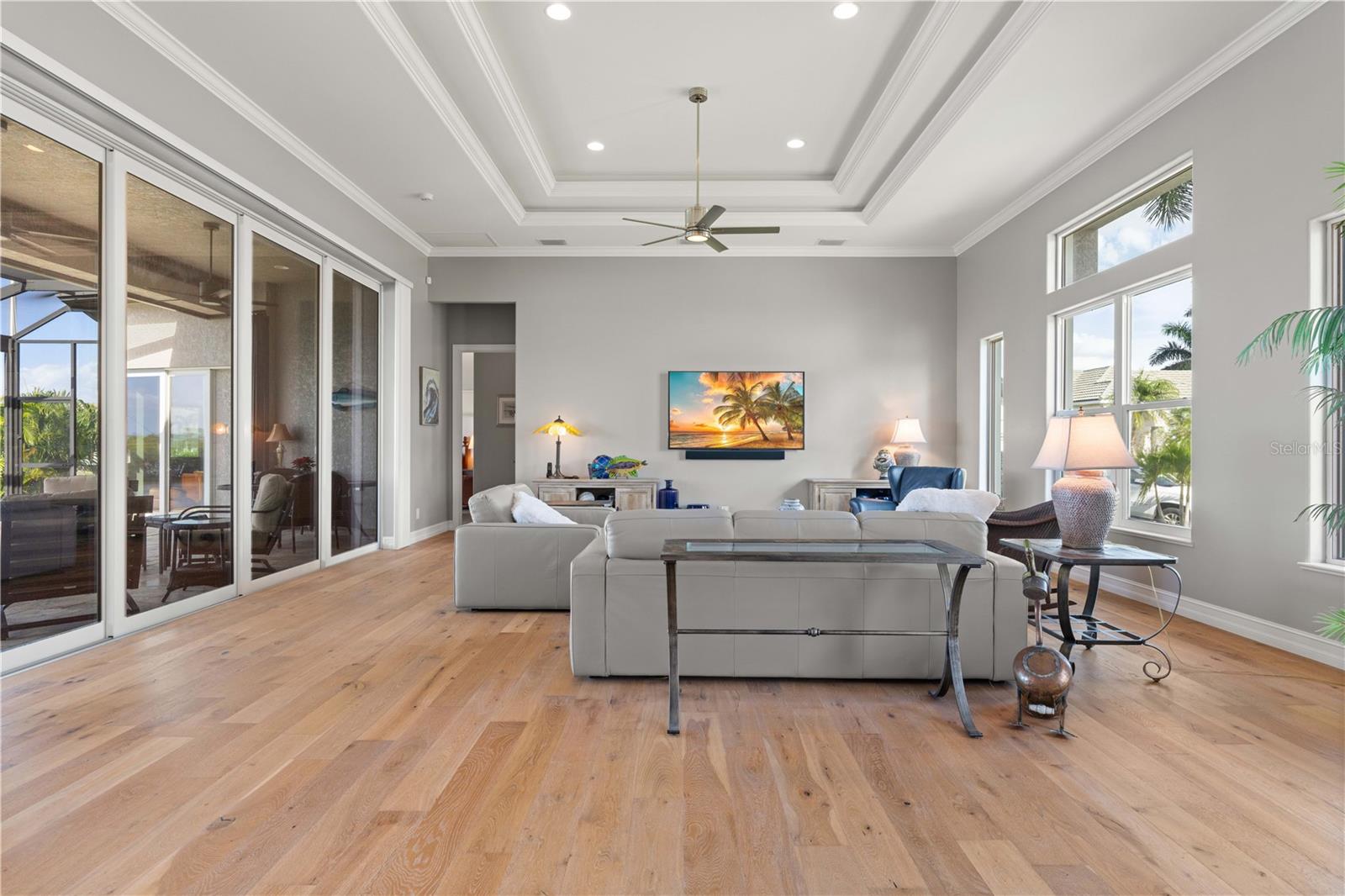 Image 17 of 65 For 3813 San Lorenzo Drive