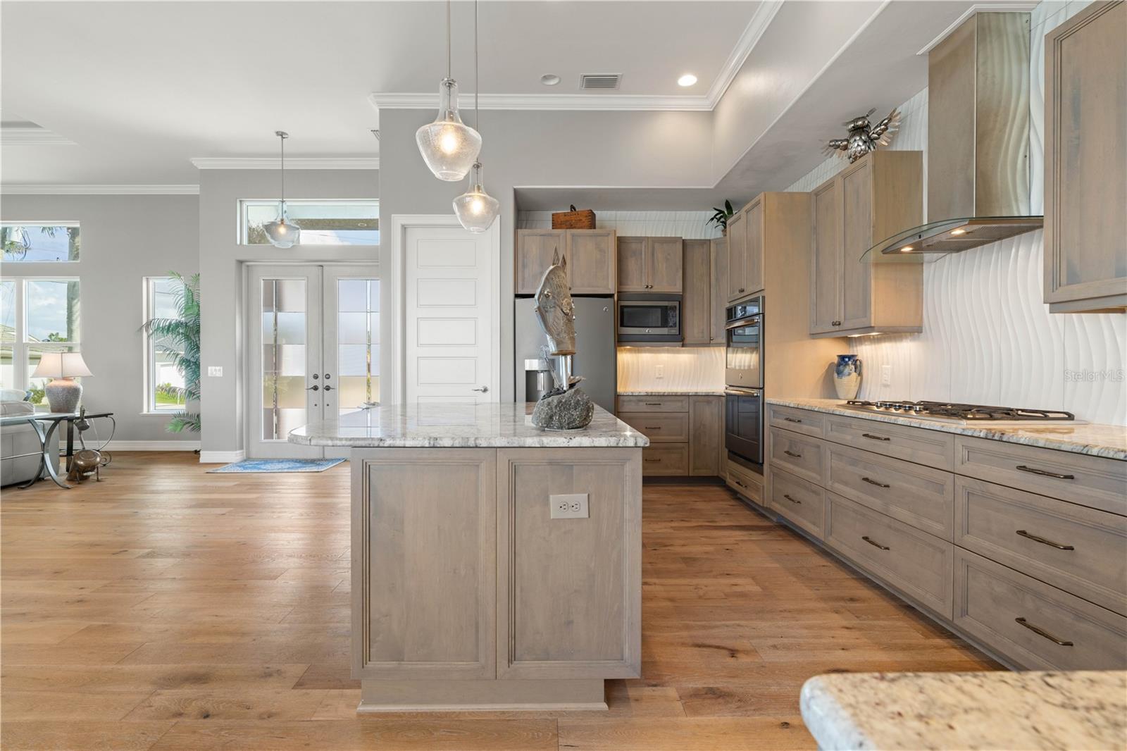 Image 20 of 65 For 3813 San Lorenzo Drive