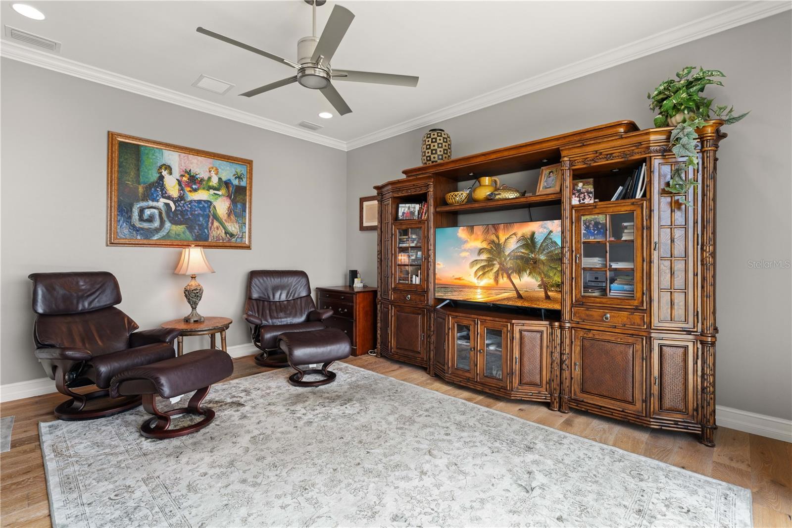 Image 34 of 65 For 3813 San Lorenzo Drive