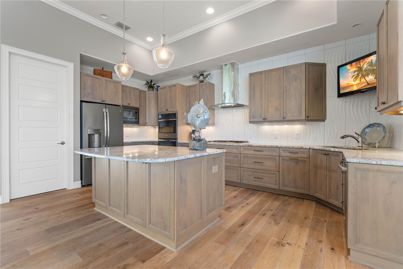 Image 8 of 65 For 3813 San Lorenzo Drive