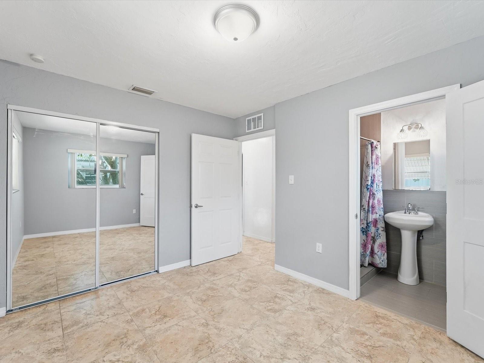 Image 15 of 31 For 2488 Elkcam Boulevard