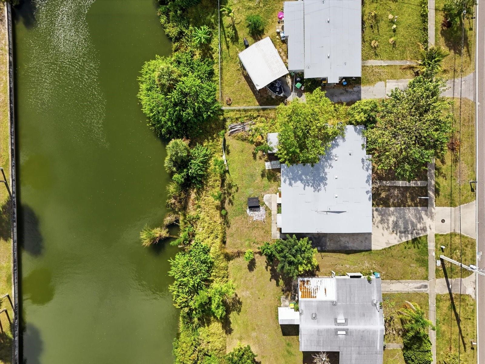 Image 3 of 31 For 2488 Elkcam Boulevard