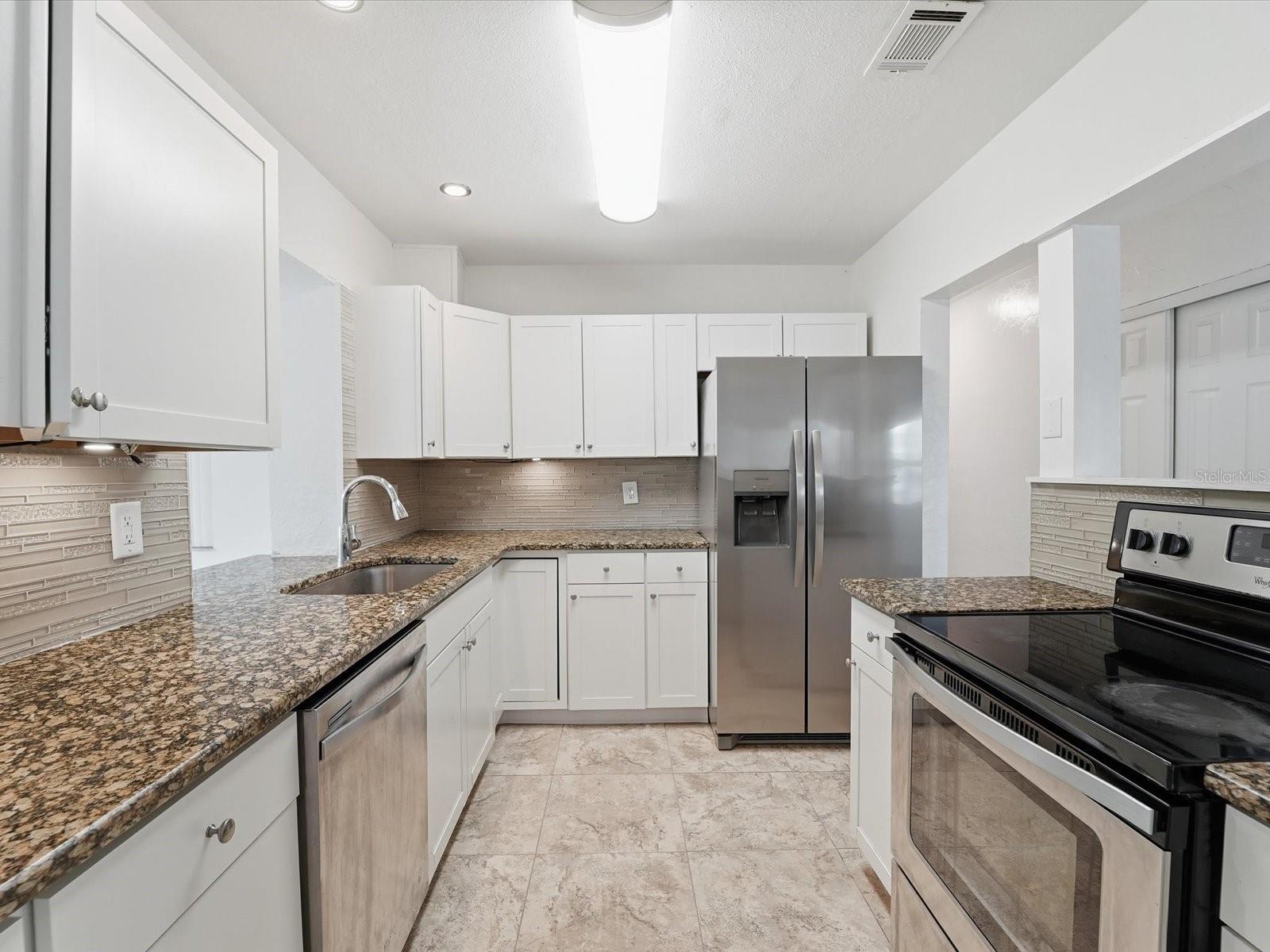 Image 4 of 31 For 2488 Elkcam Boulevard