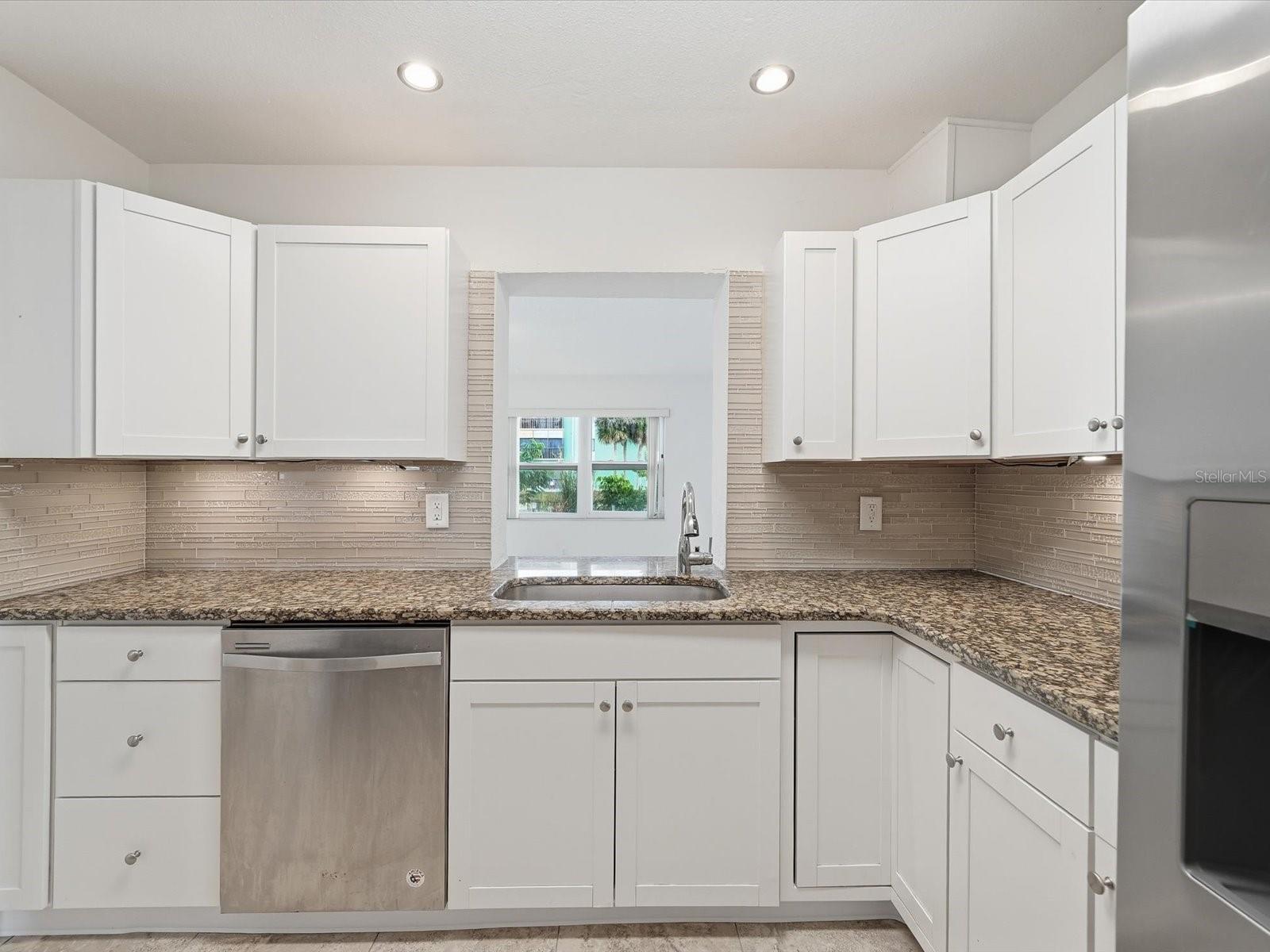 Image 5 of 31 For 2488 Elkcam Boulevard