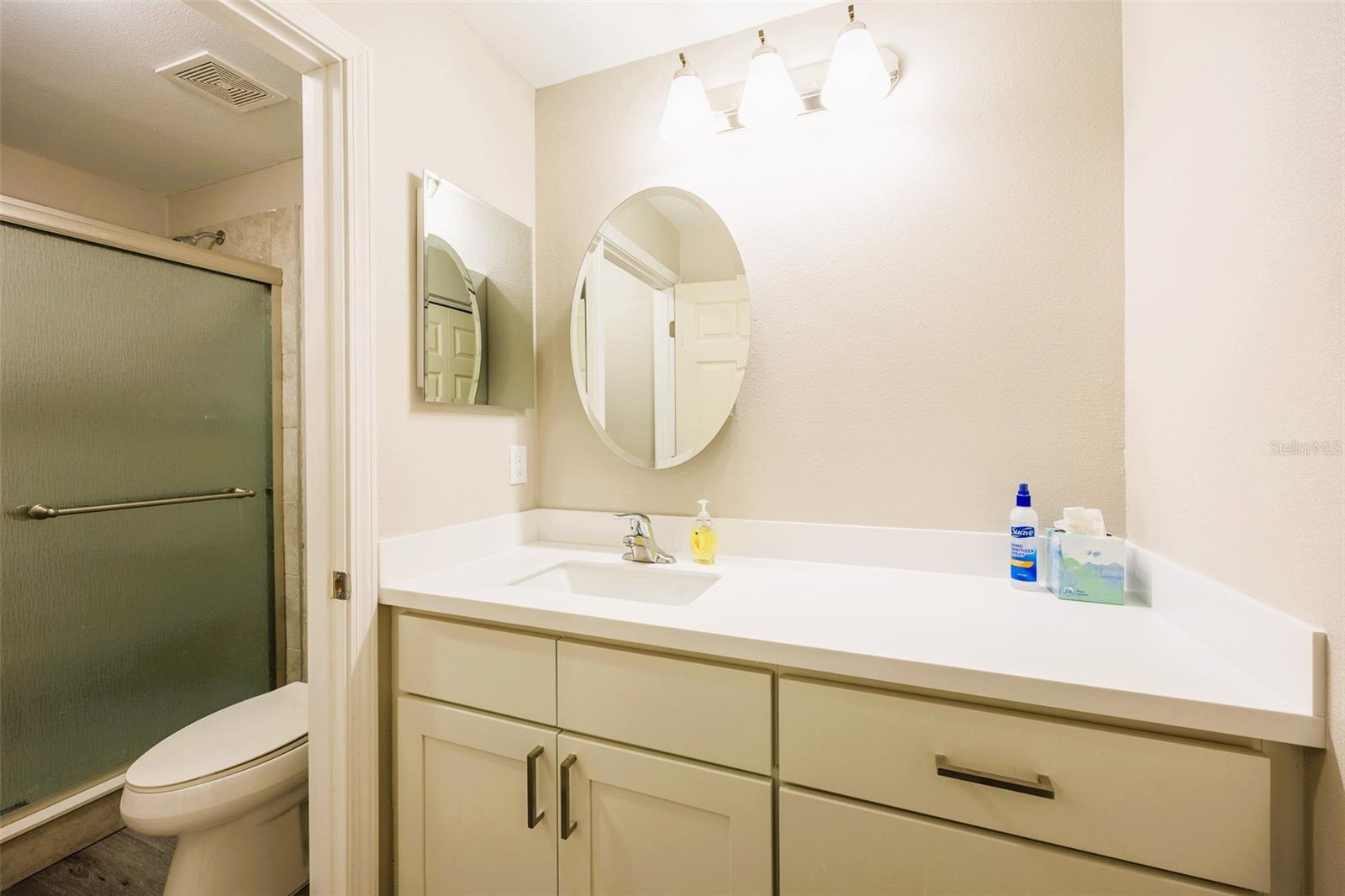 Image 23 of 29 For 17426 Birchwood Lane 2