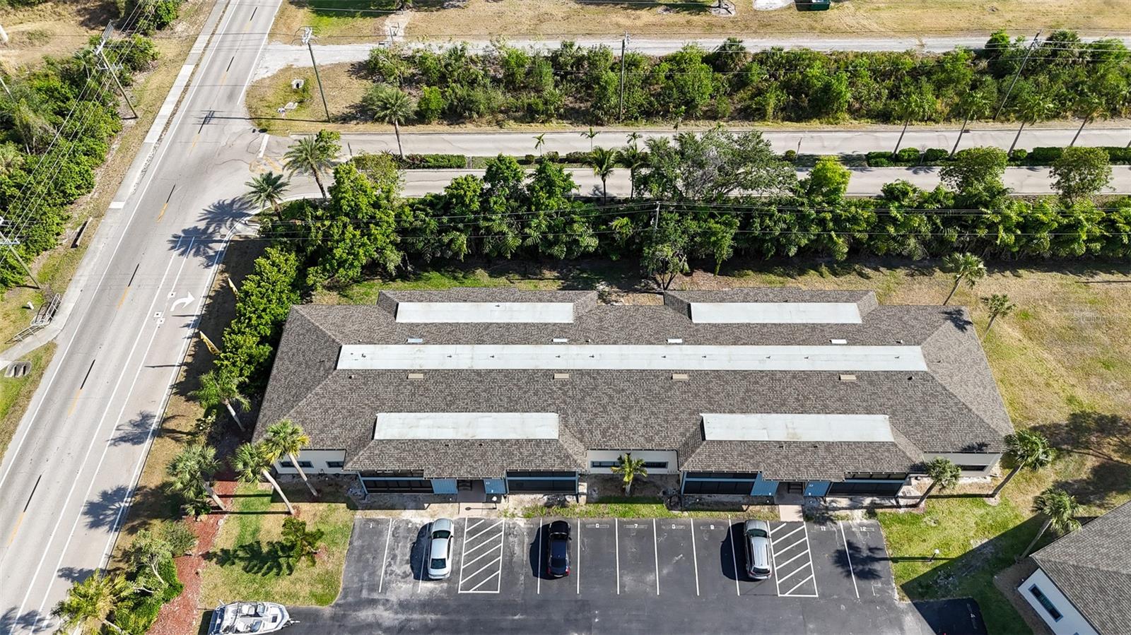 Image 26 of 29 For 17426 Birchwood Lane 2