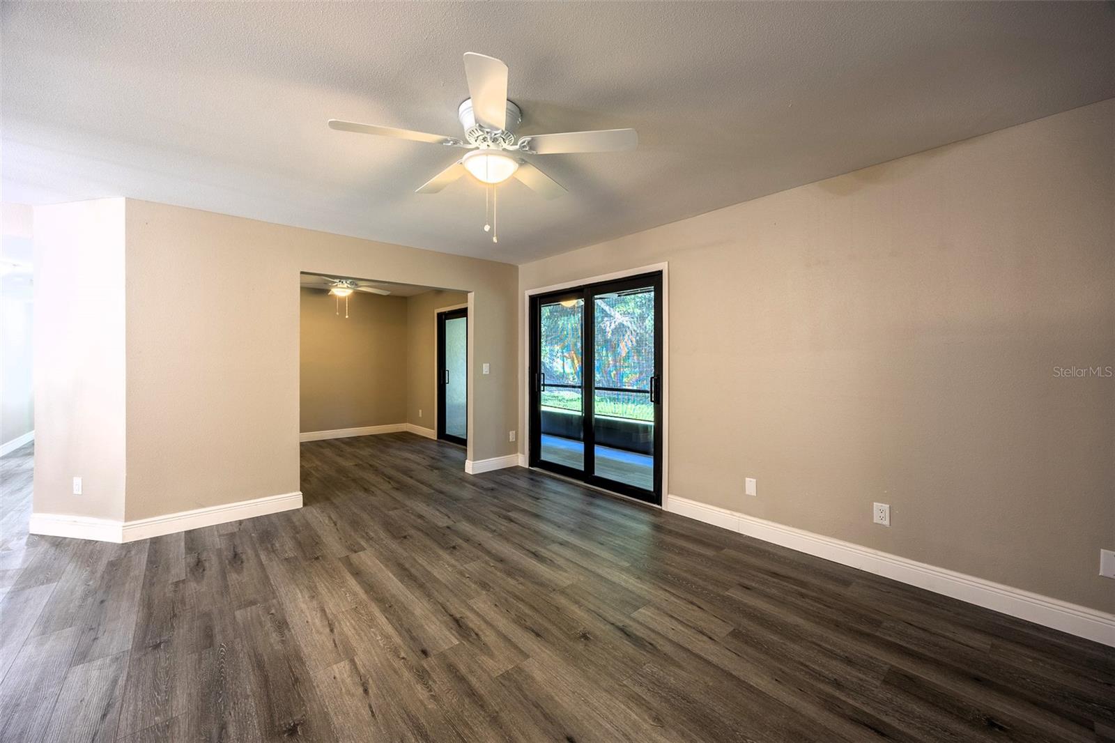 Image 4 of 29 For 17426 Birchwood Lane 2