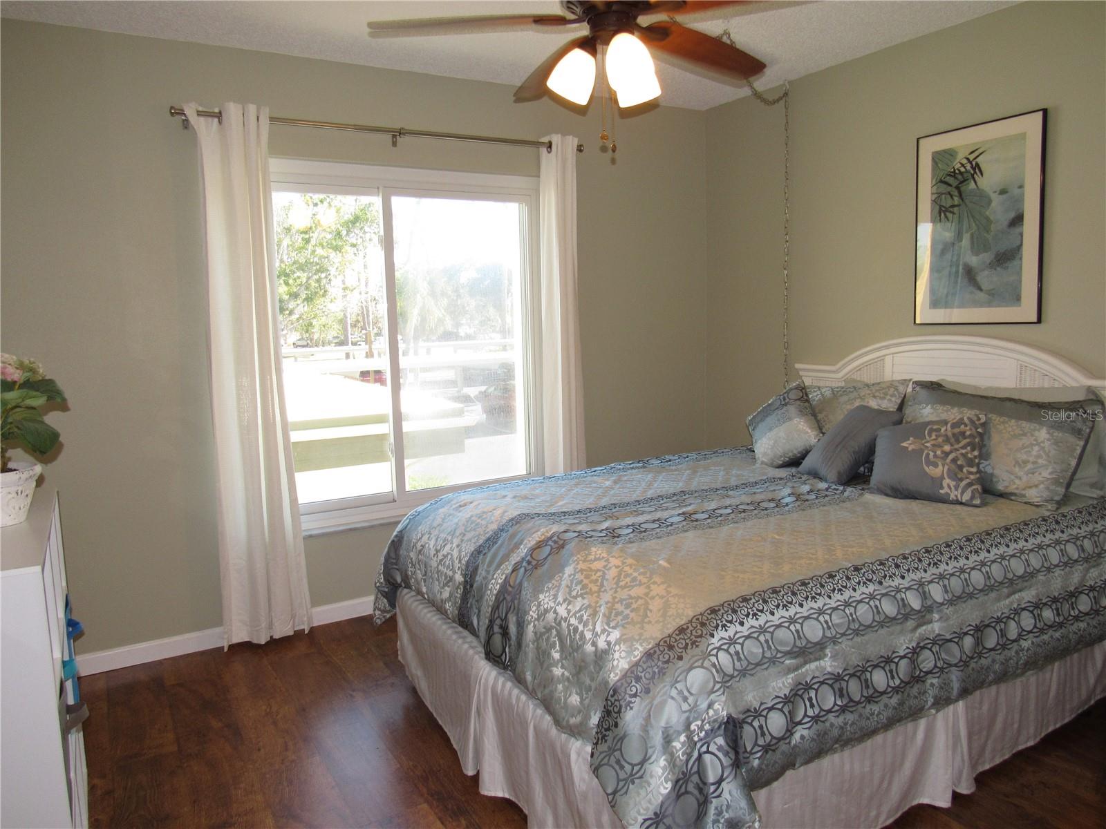 Image 16 of 37 For 2300 Aaron Street 209