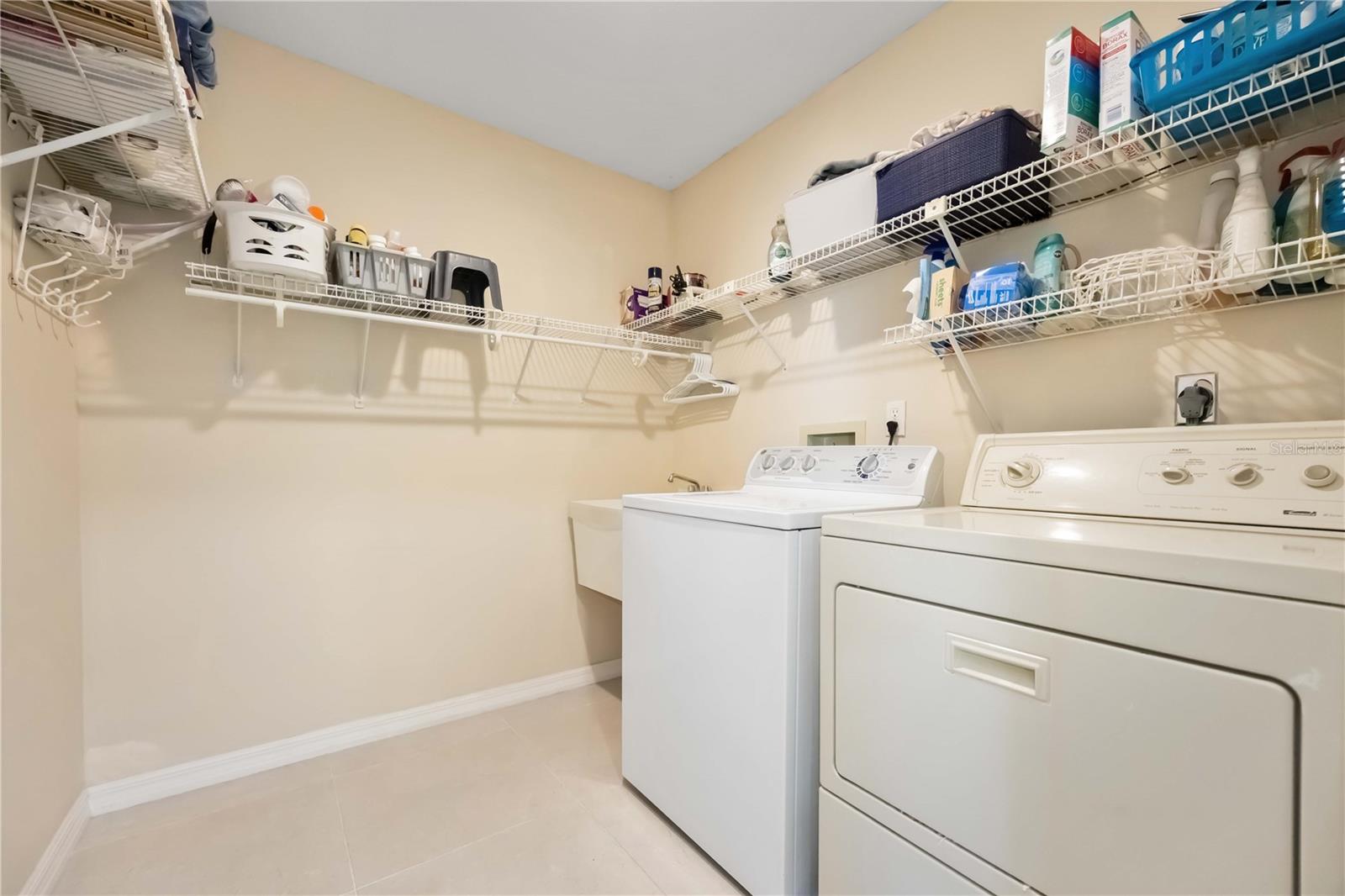 Image 18 of 46 For 17341 Holmes Avenue