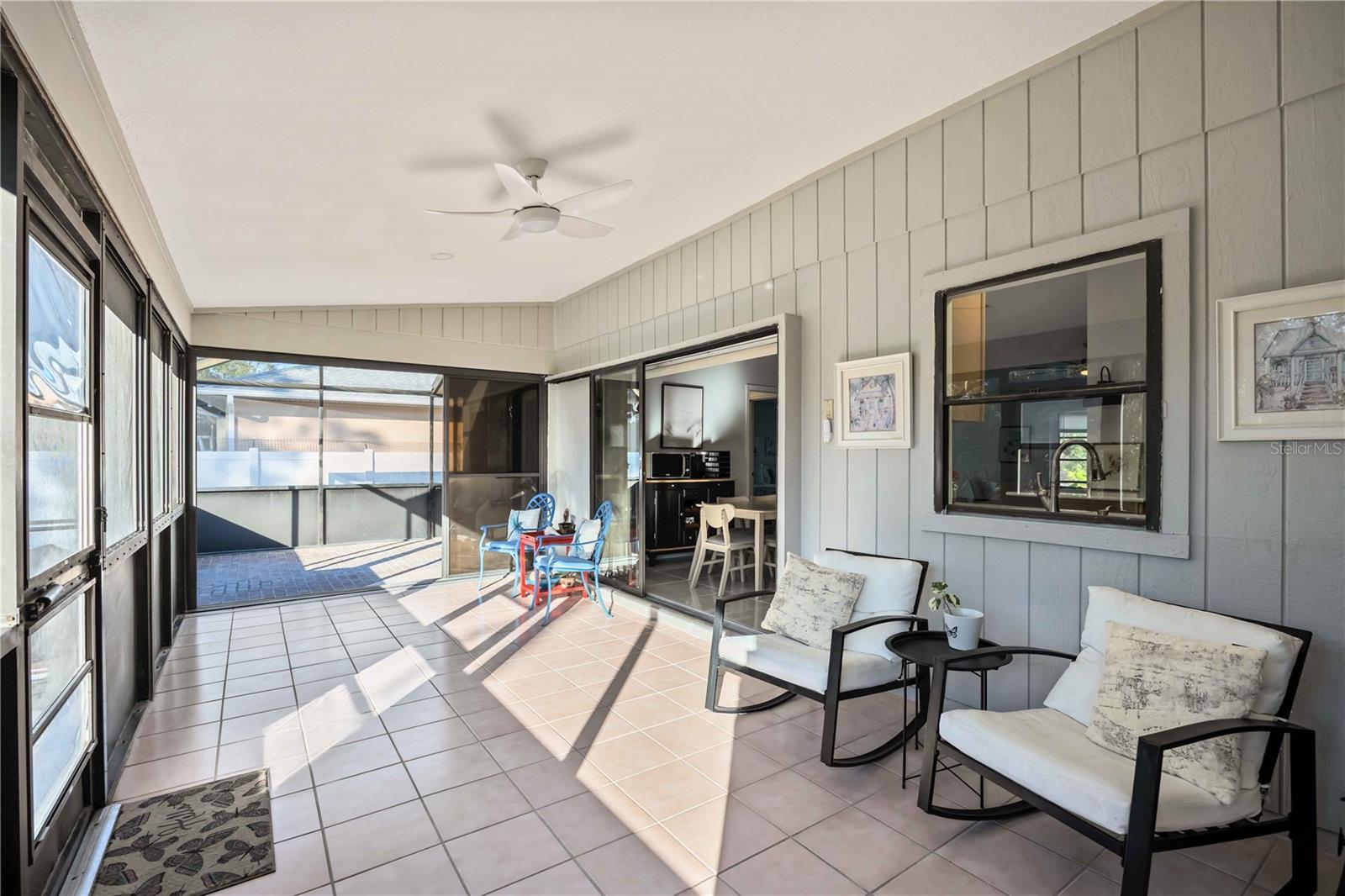 Image 38 of 46 For 17341 Holmes Avenue