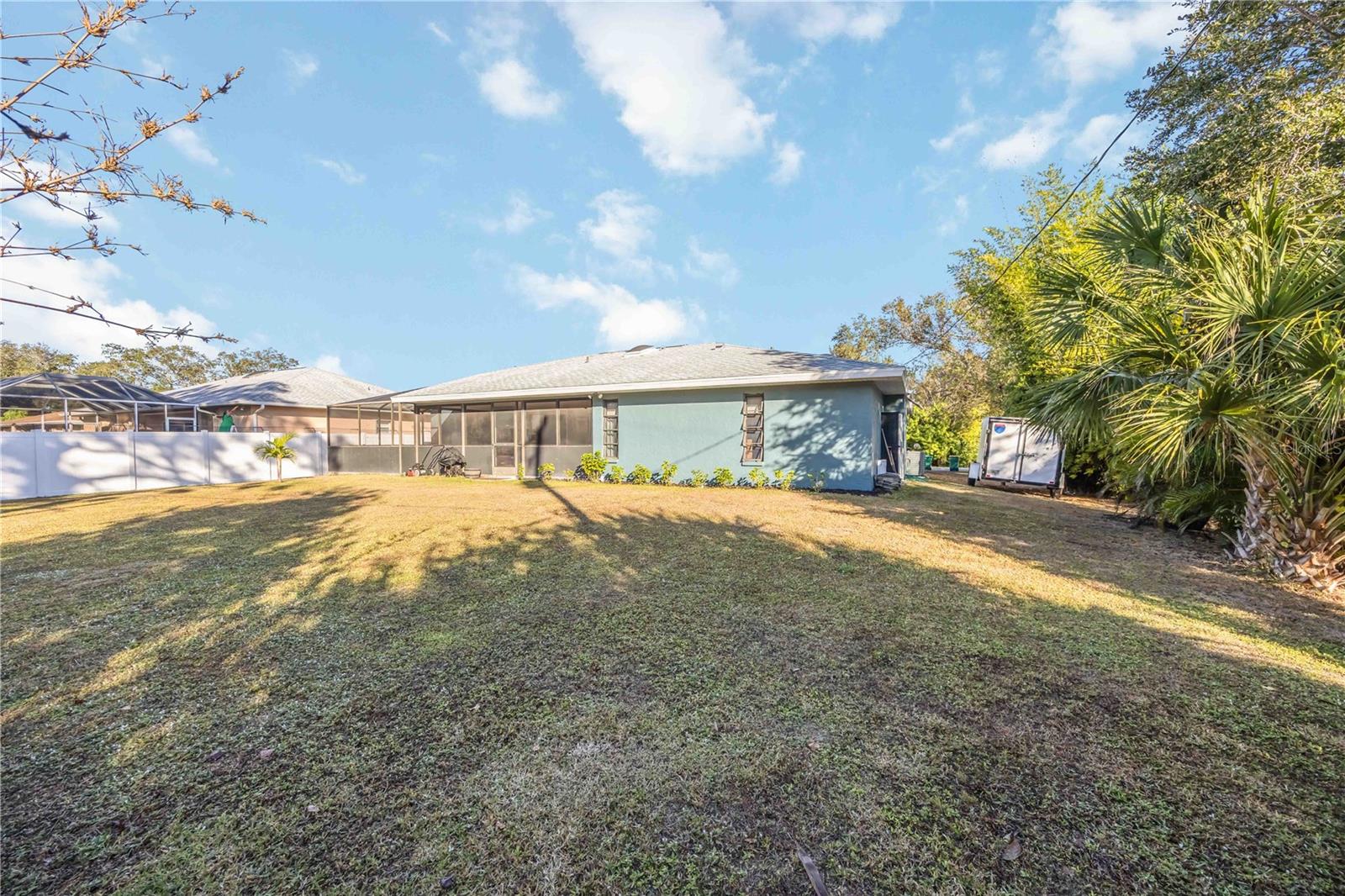 Image 45 of 46 For 17341 Holmes Avenue