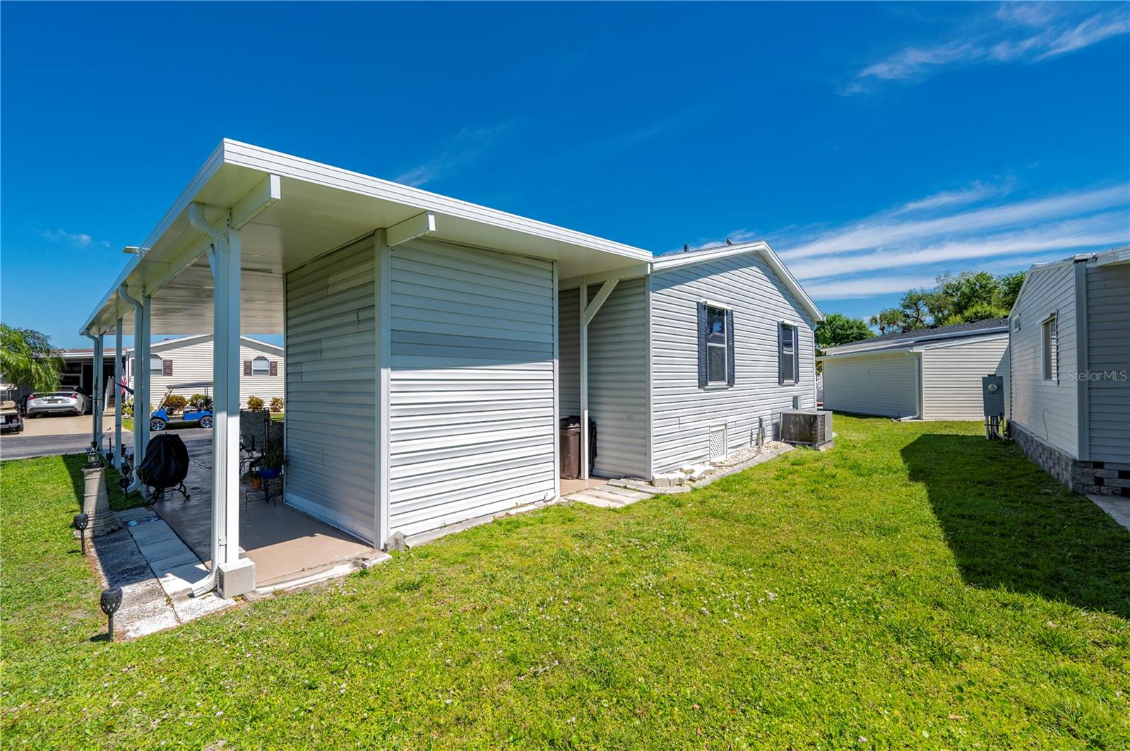 Image 25 of 56 For 1000 Kings Highway 133