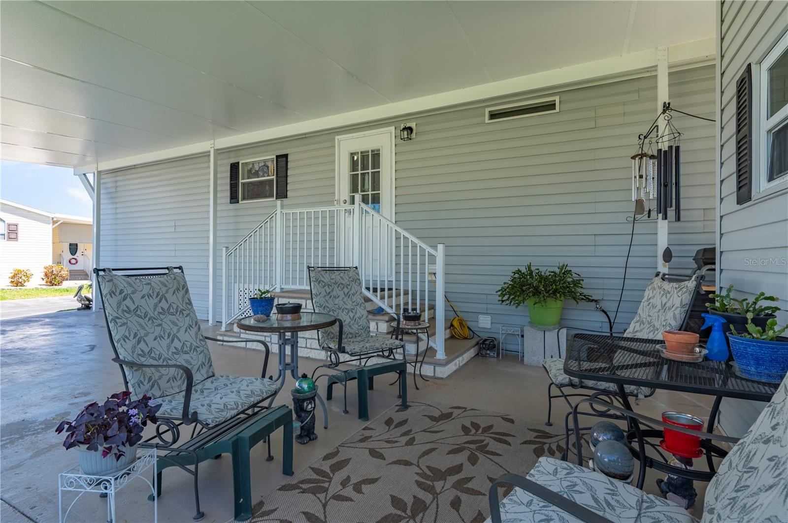 Image 3 of 56 For 1000 Kings Highway 133