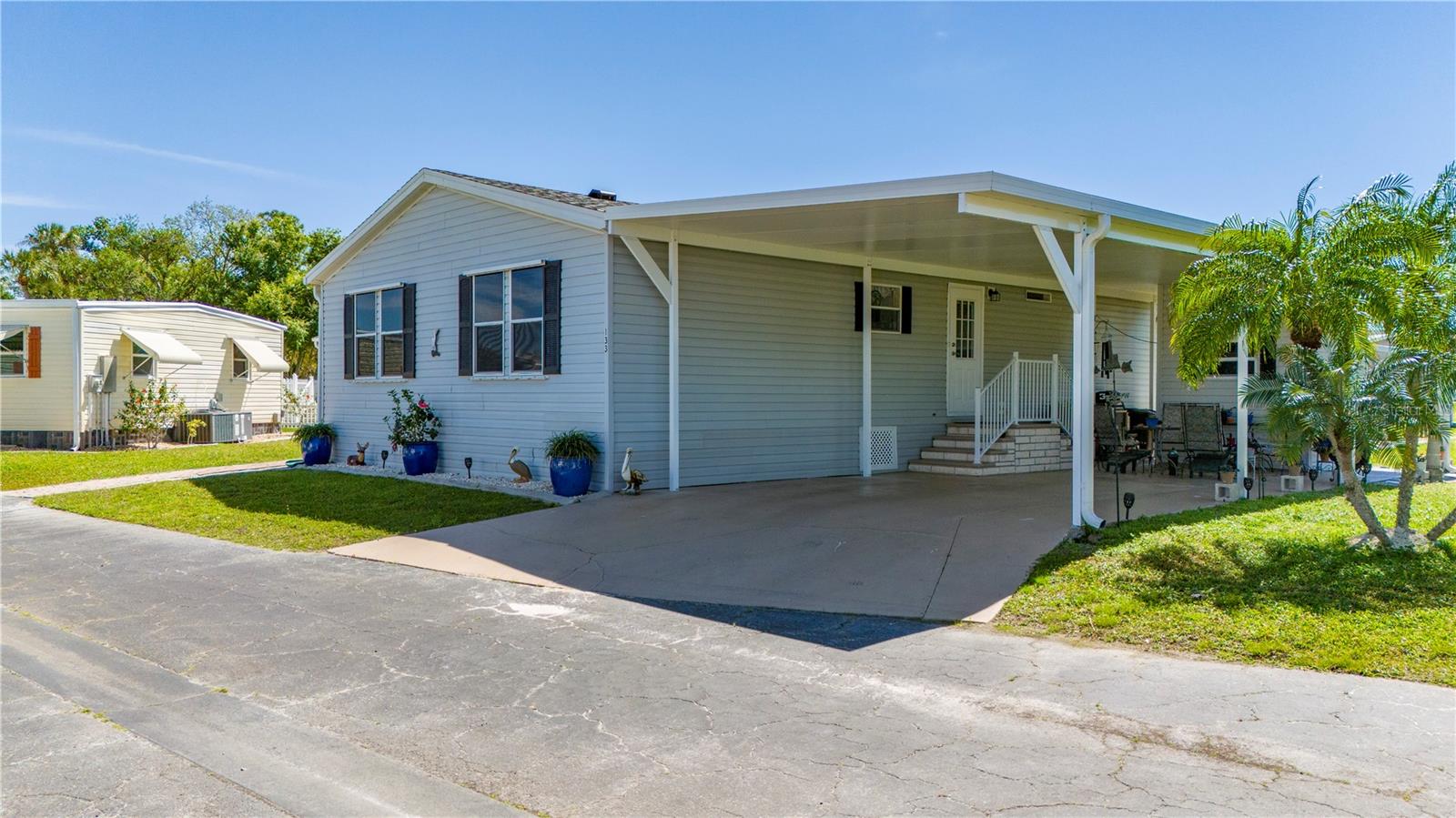 Image 32 of 56 For 1000 Kings Highway 133