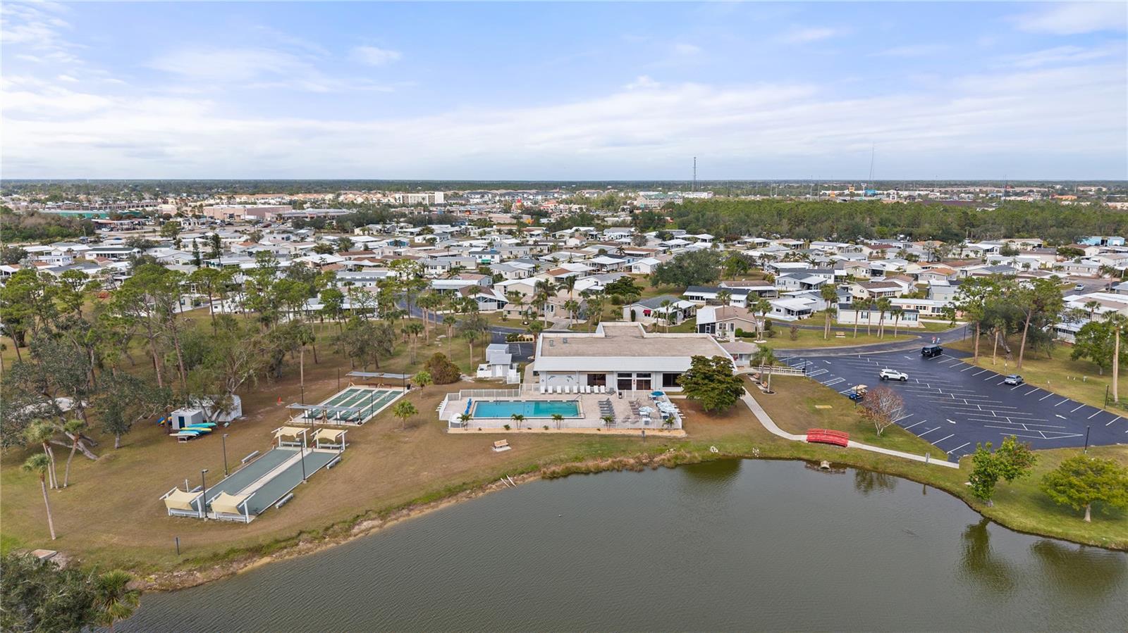 Image 50 of 56 For 1000 Kings Highway 133