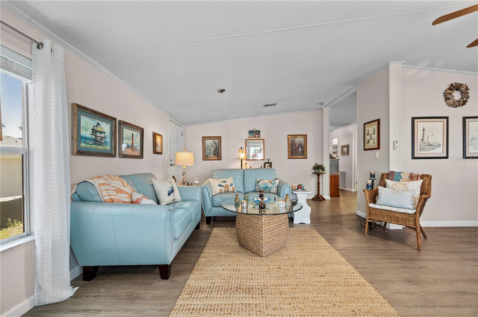 Image 7 of 56 For 1000 Kings Highway 133