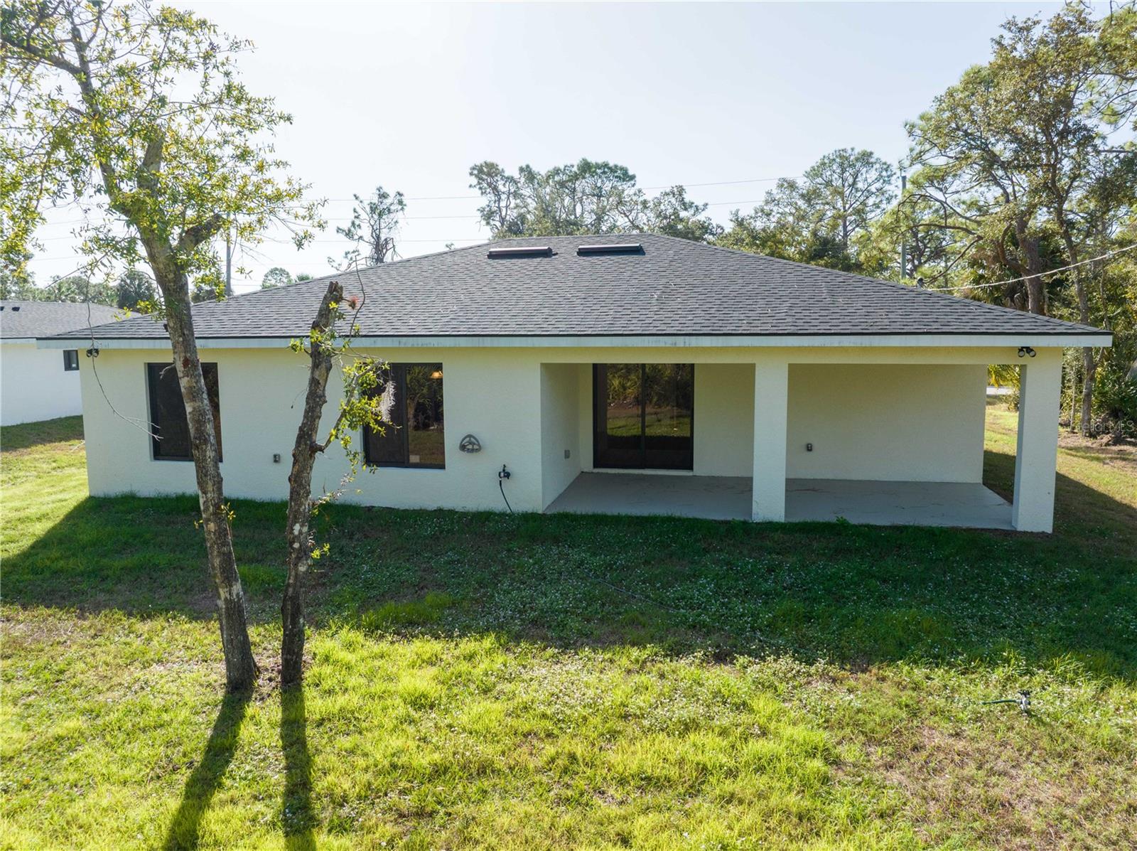 Image 22 of 23 For 15460 Chamberlain Boulevard