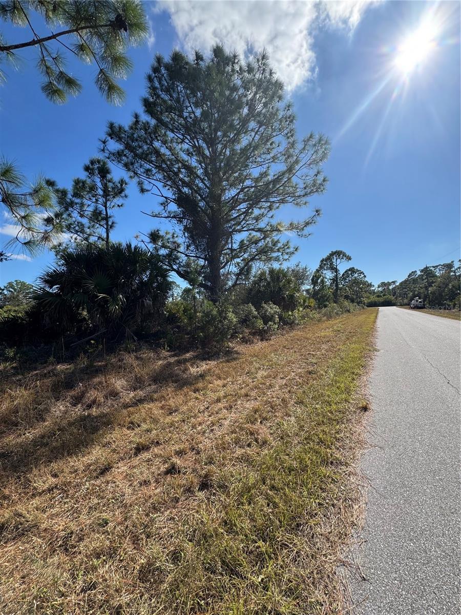 Image 2 of 5 For 2366 Le Jeune Drive