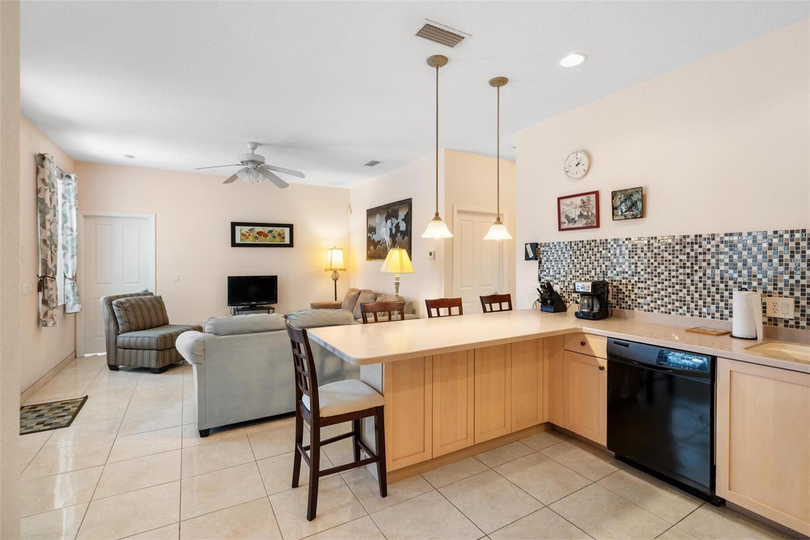 Image 15 of 60 For 8069 Aviary Road