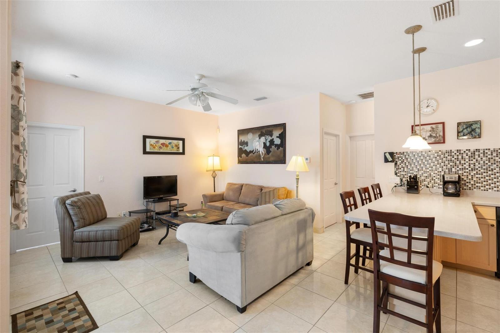 Image 21 of 60 For 8069 Aviary Road