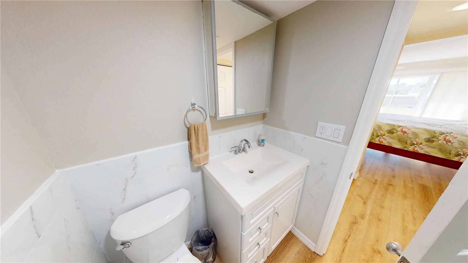 Image 17 of 41 For 1080 Bal Harbor Boulevard 12c