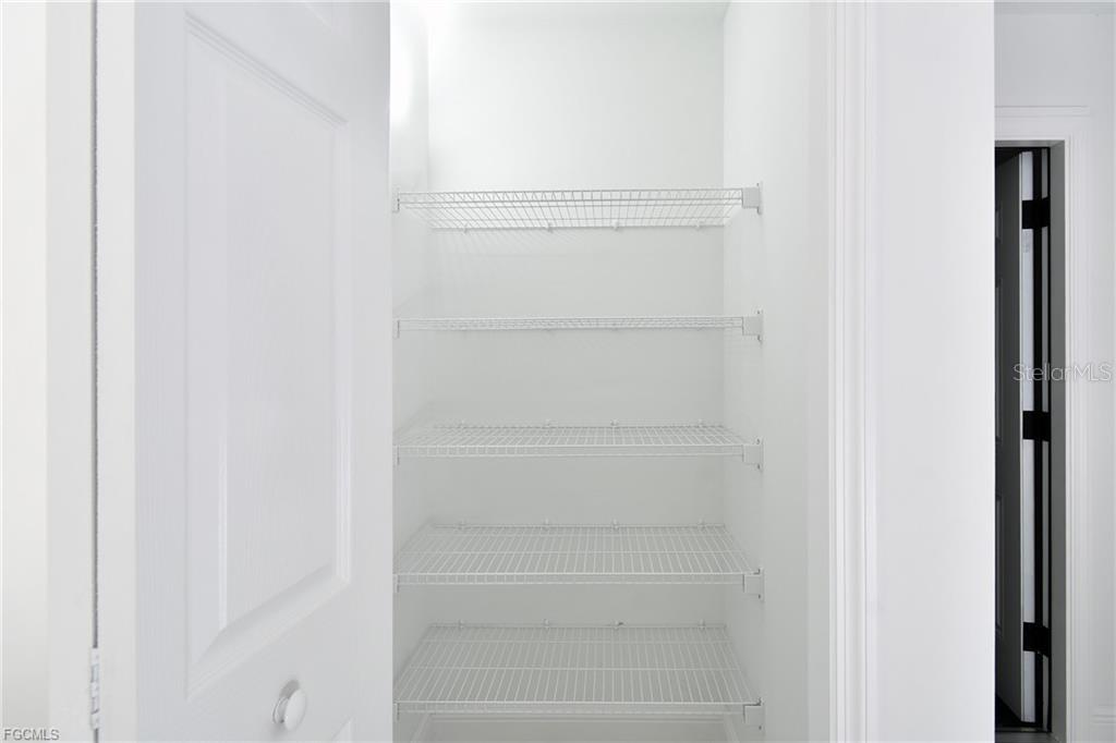 Image 17 of 34 For 3417 57th Street W