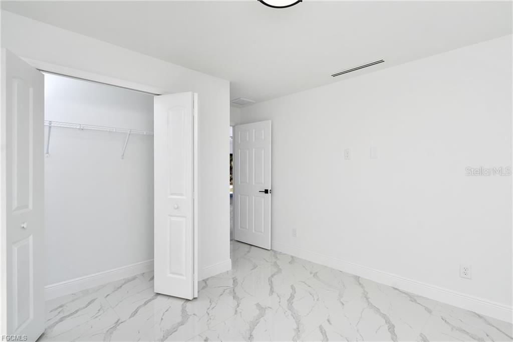 Image 19 of 34 For 3417 57th Street W