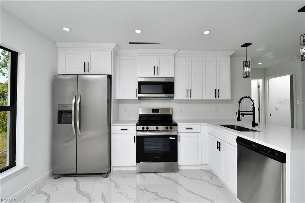 Image 9 of 34 For 3417 57th Street W