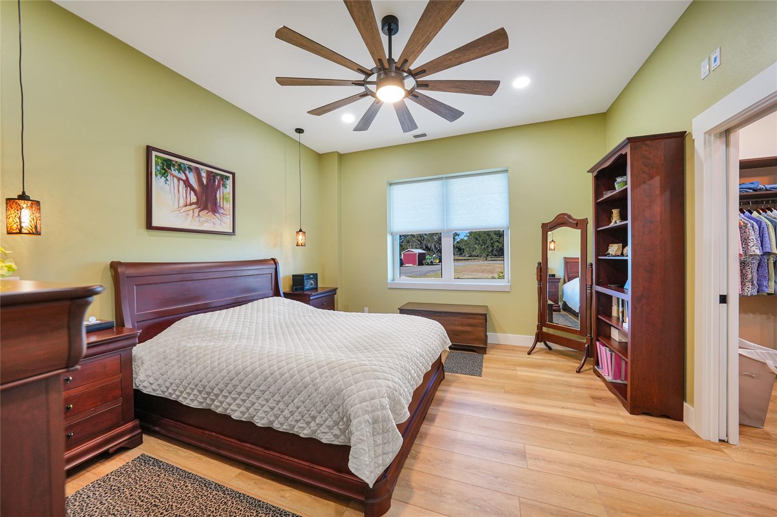 Image 21 of 81 For 3321 Martin Lane