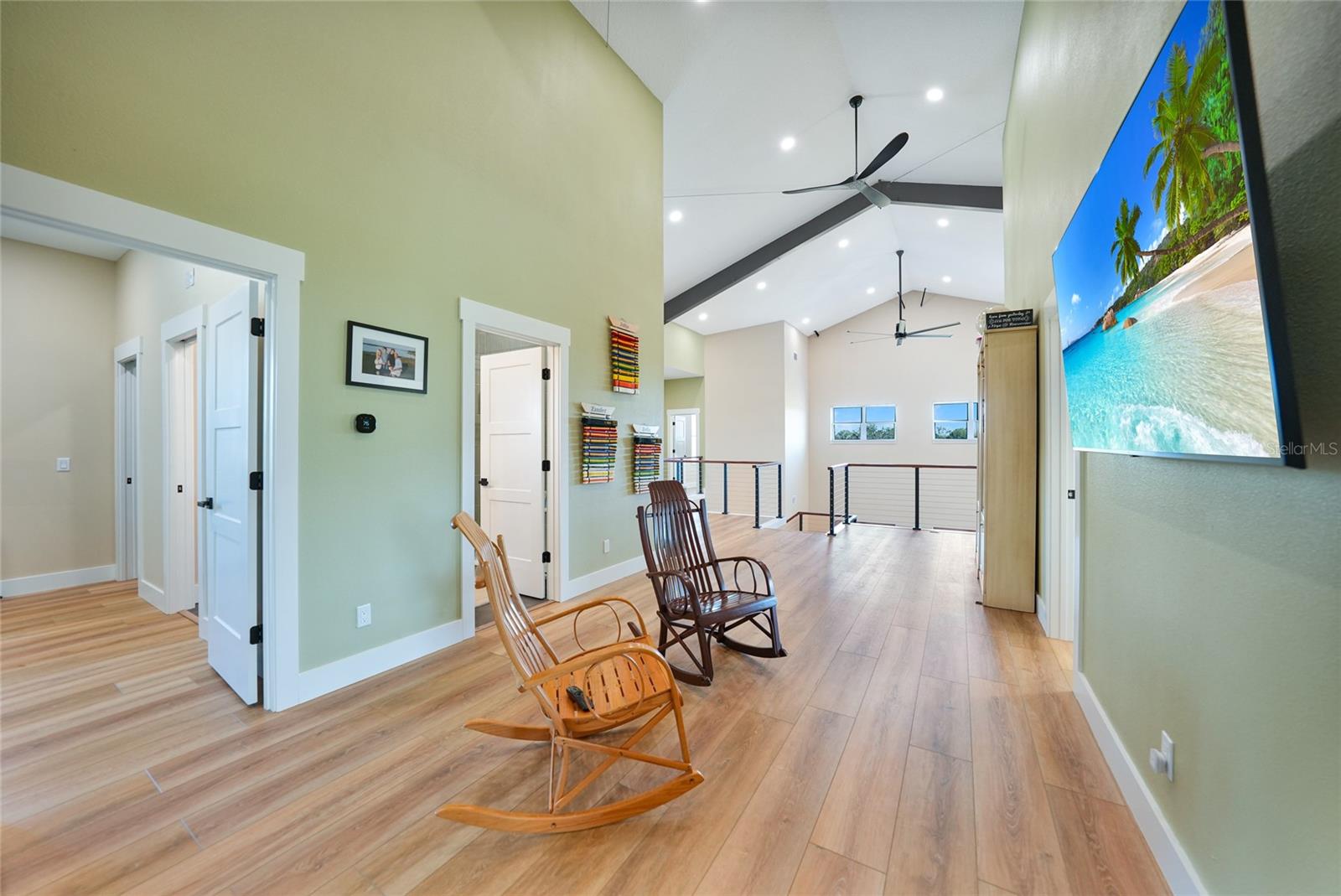 Image 38 of 81 For 3321 Martin Lane