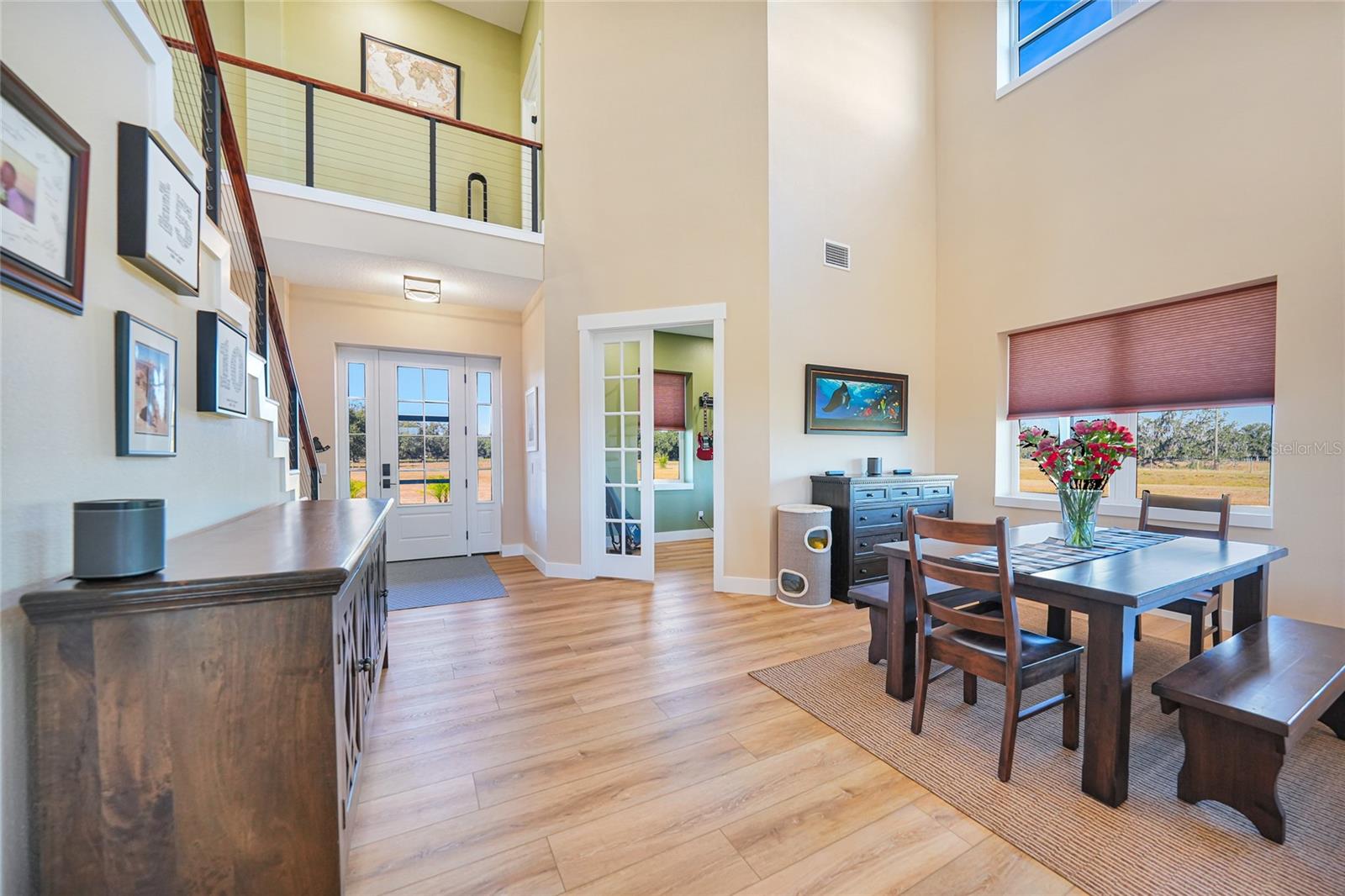 Image 5 of 81 For 3321 Martin Lane