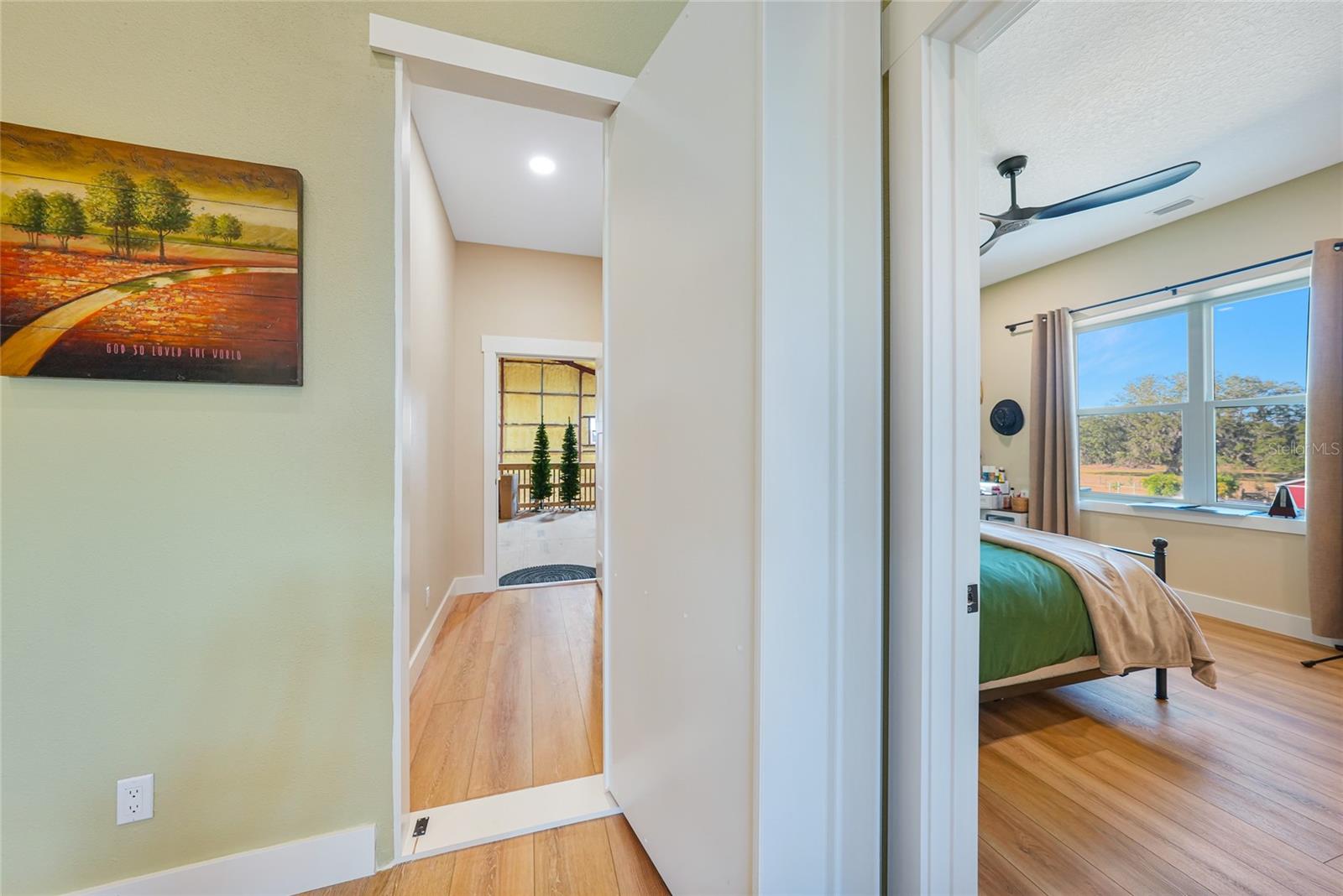 Image 50 of 81 For 3321 Martin Lane