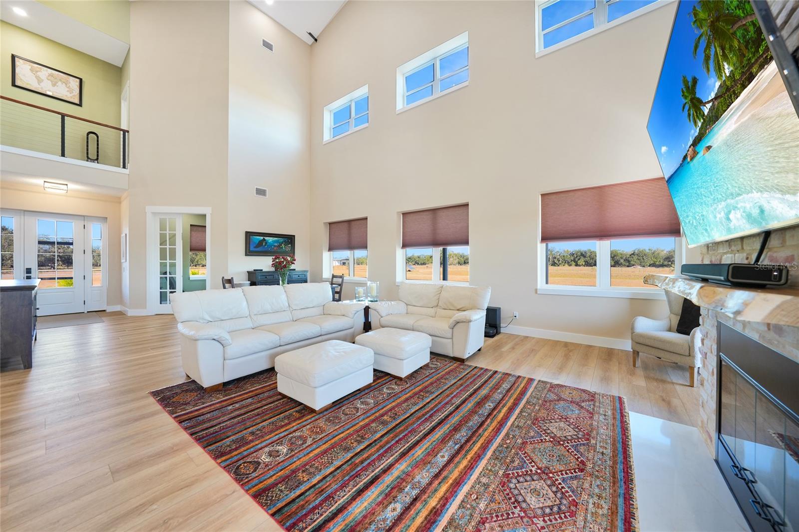 Image 7 of 81 For 3321 Martin Lane