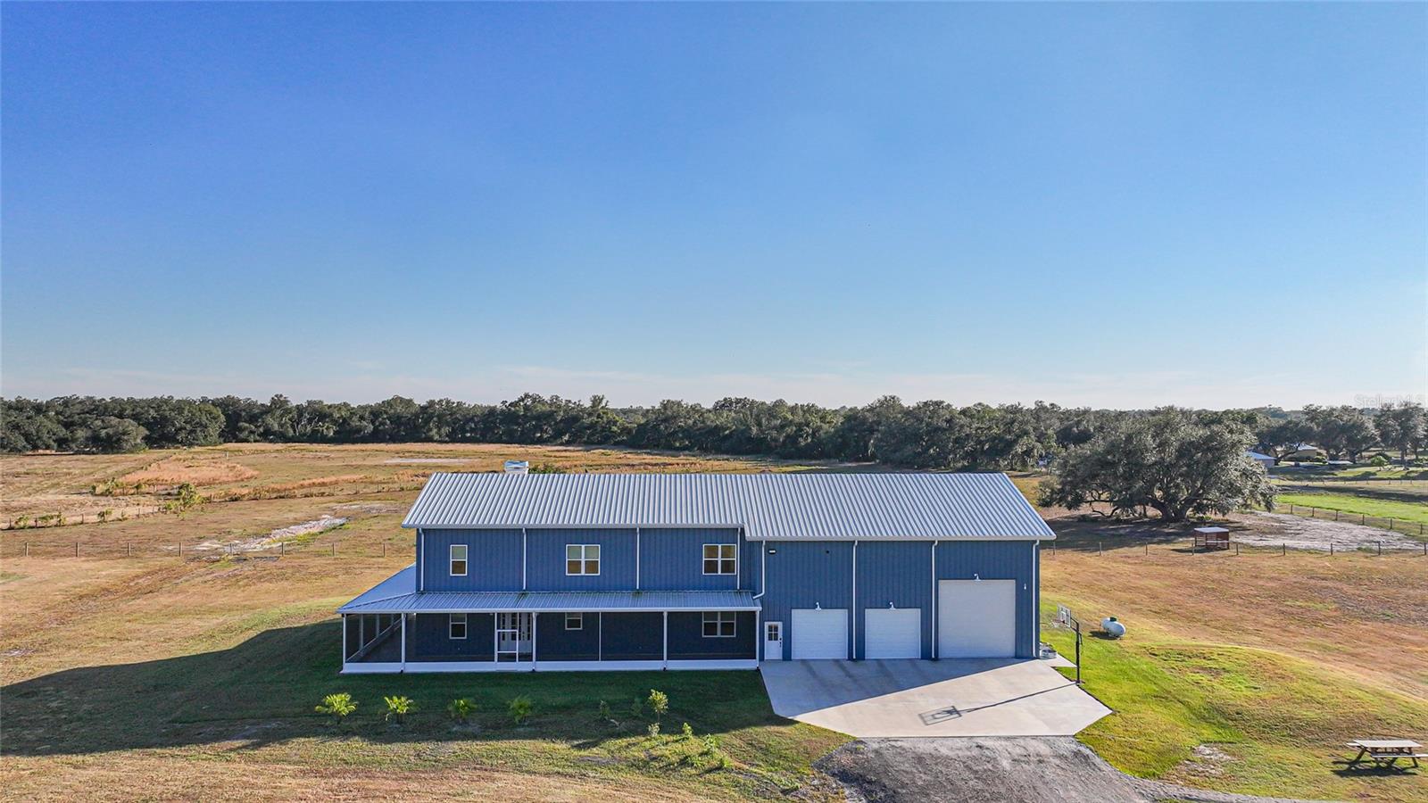 Image 79 of 81 For 3321 Martin Lane