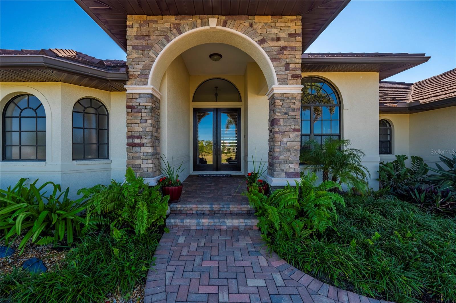 Image 10 of 41 For 5424 Sea Edge Drive