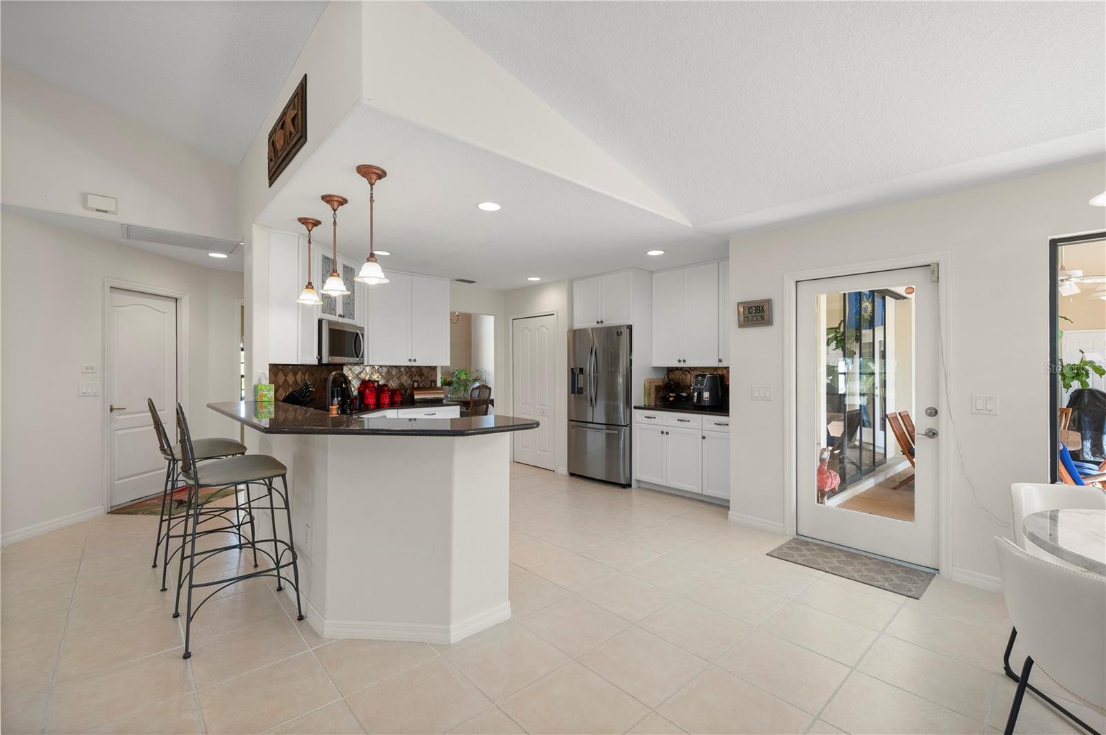 Image 16 of 41 For 5424 Sea Edge Drive