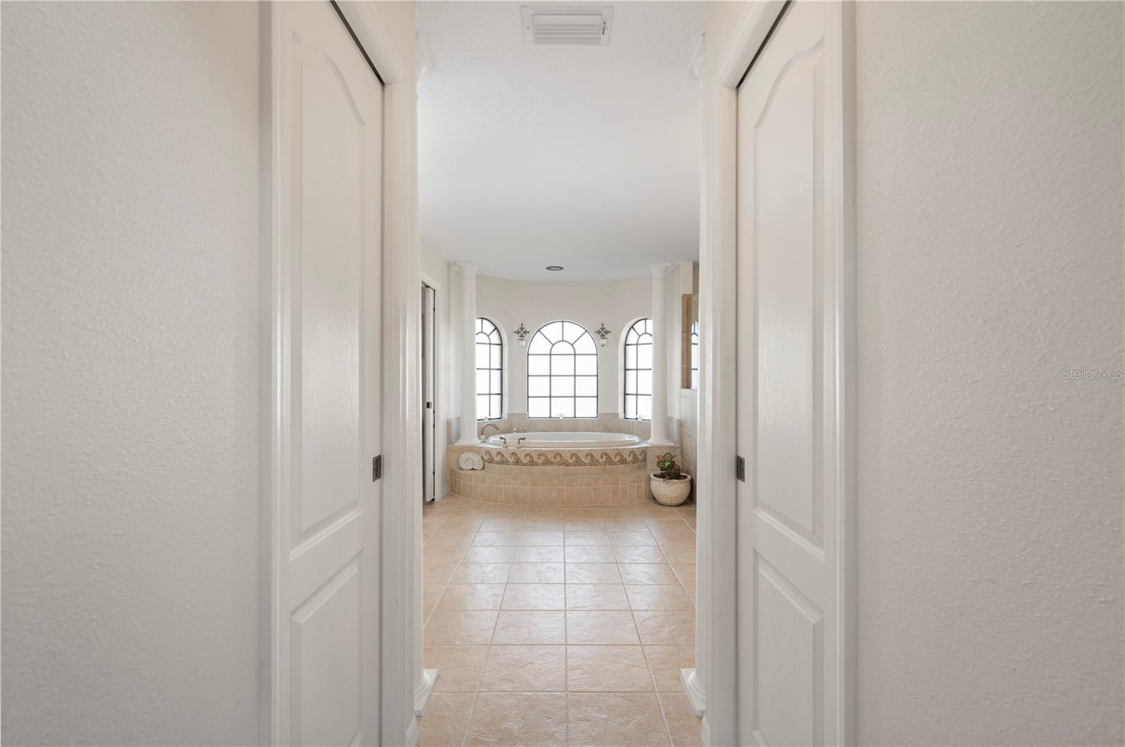 Image 25 of 41 For 5424 Sea Edge Drive