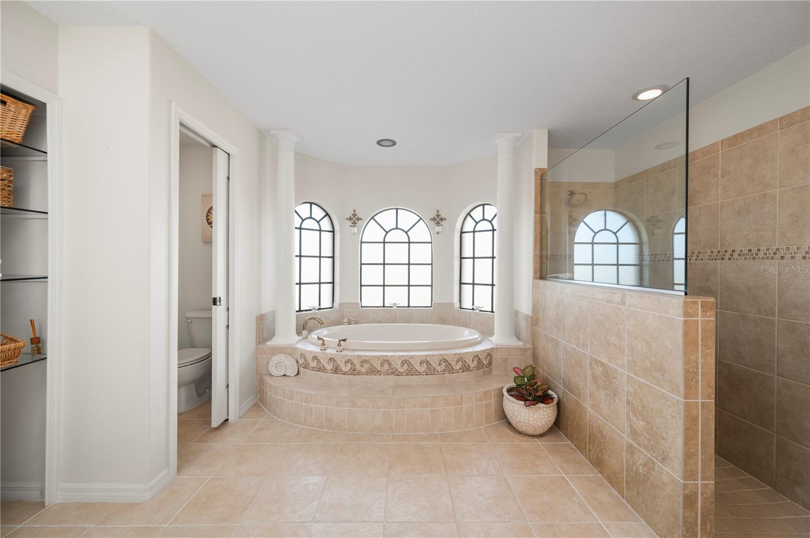 Image 26 of 41 For 5424 Sea Edge Drive